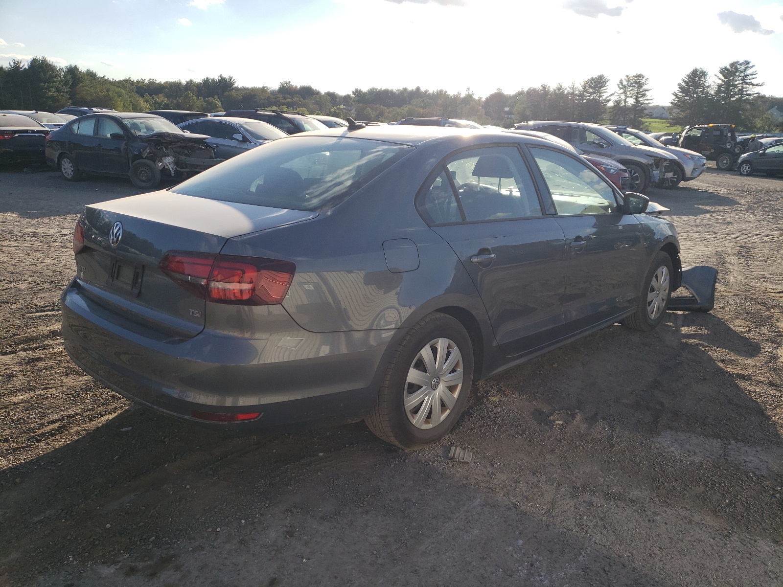 Photo 4 from auction – 2016 VOLKSWAGEN JETTA S with VIN 3VW267AJ2GM381314