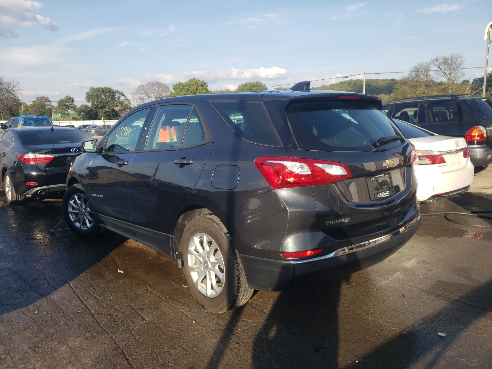 Photo 3 from auction – 2018 CHEVROLET EQUINOX LS with VIN 2GNAXHEV7J6192763