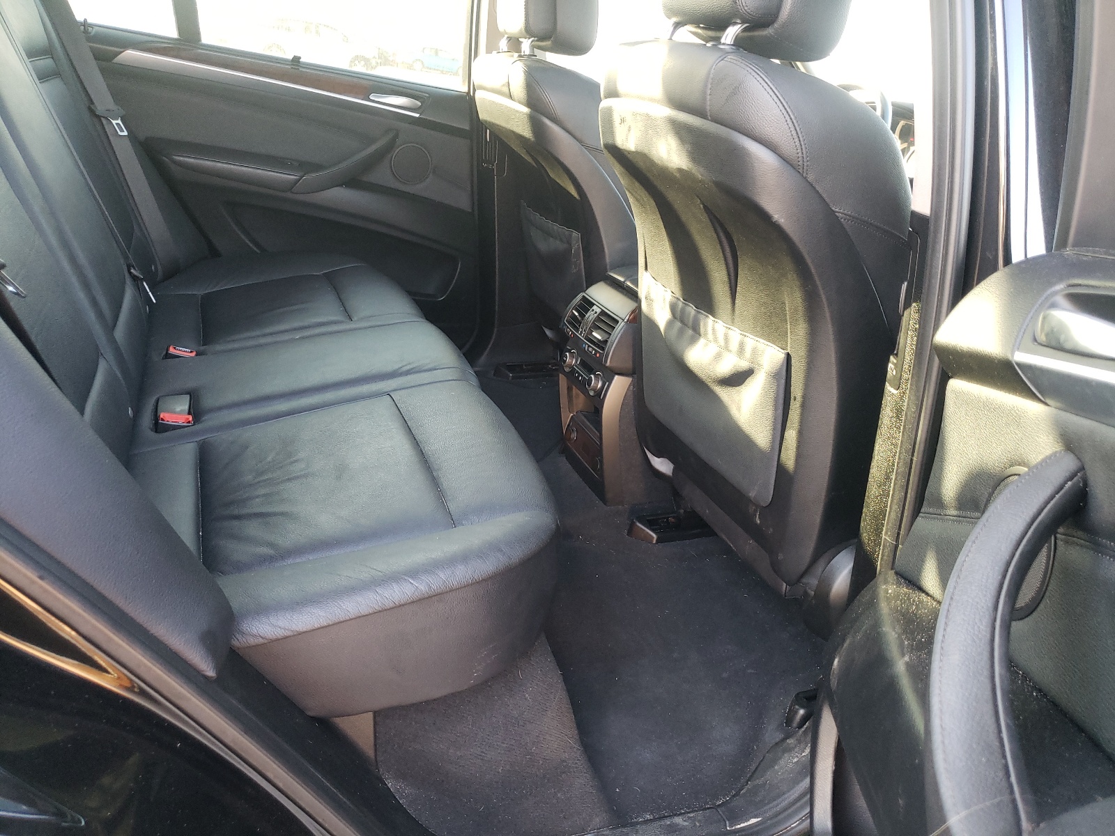 Photo 6 from auction – 2013 BMW X5 XDRIVE3 with VIN 5UXZV4C5XD0E14238