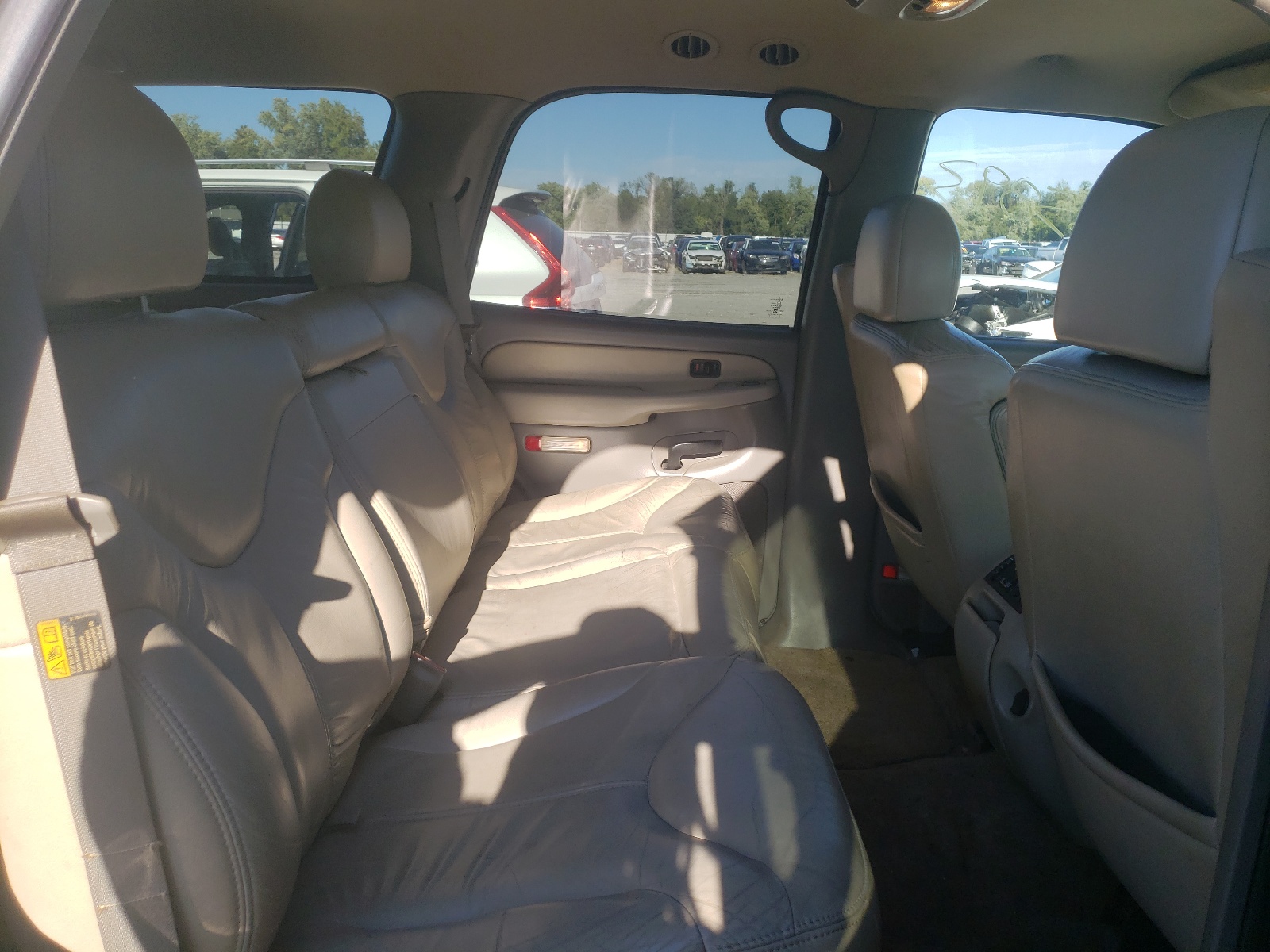 Photo 6 from auction – 2002 GMC YUKON with VIN 1GKEK13Z92J299988