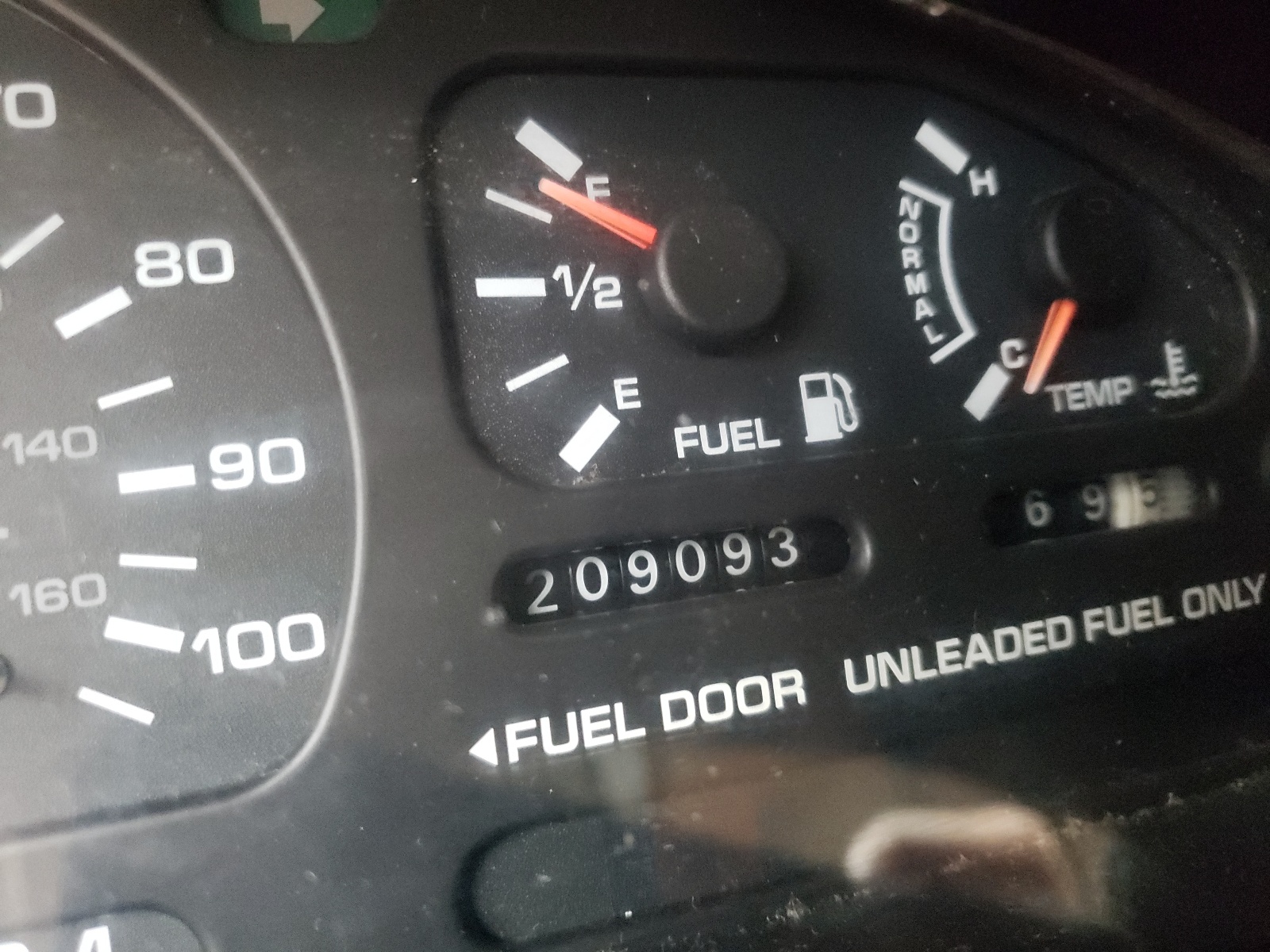 Photo 8 from auction – 1997 NISSAN QUEST XE with VIN 4N2DN1119VD800177