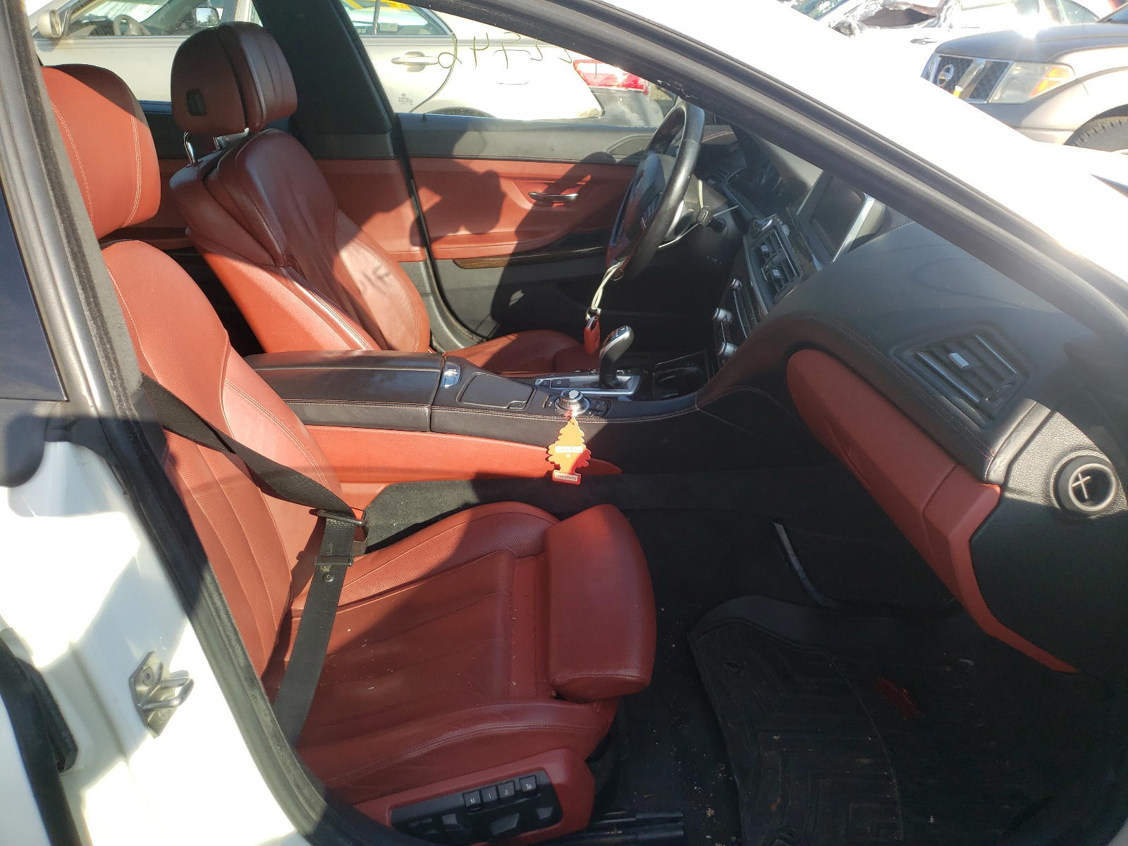 Photo 5 from auction – 2013 BMW 640 I with VIN WBA6A0C53DDZ03365
