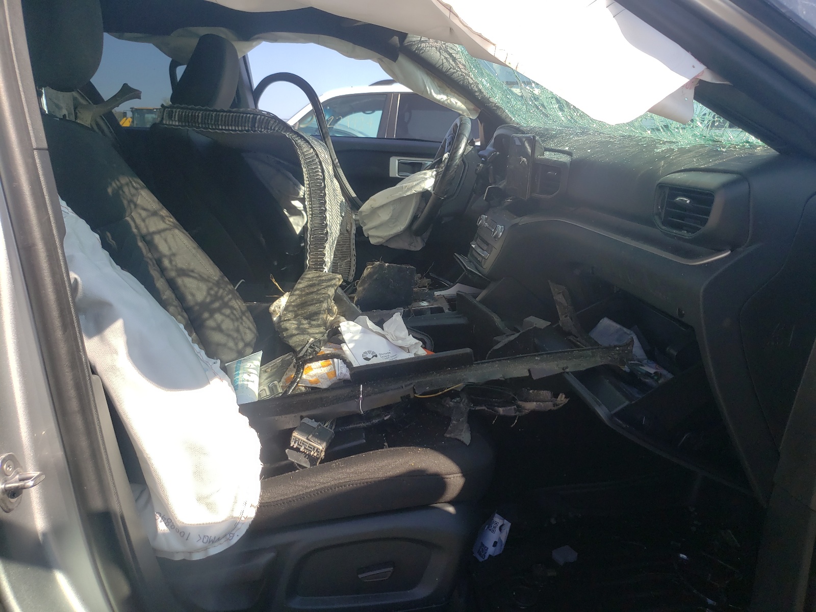 Photo 5 from auction – 2020 FORD EXPLORER X with VIN 1FMSK7DH1LGB46068
