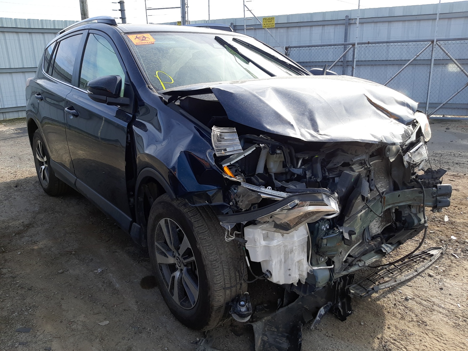 TOYOTA RAV4 XLE 2017 with VIN JTMRFREV3HJ716444 - Photo from auction
