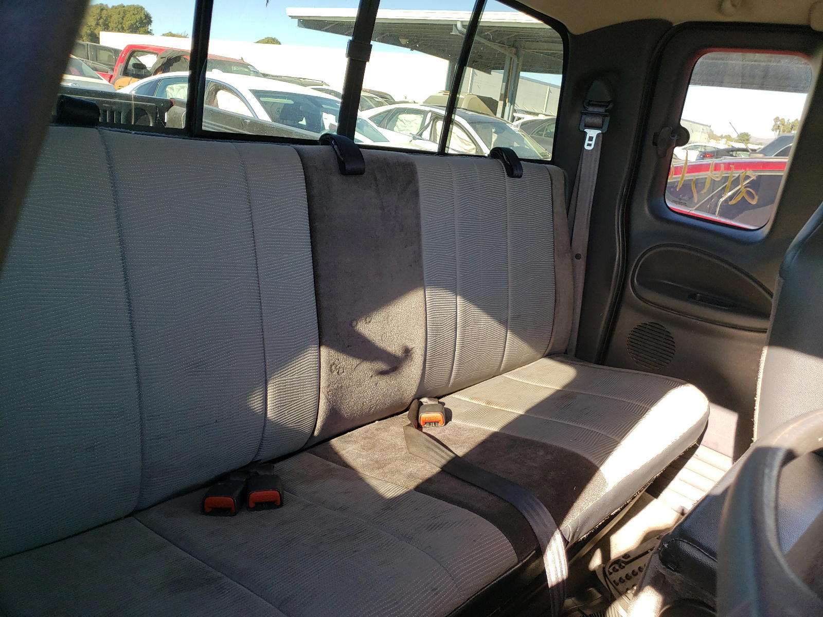 Photo 6 from auction – 2001 DODGE RAM 1500 with VIN 3B7HC13Y41G723655