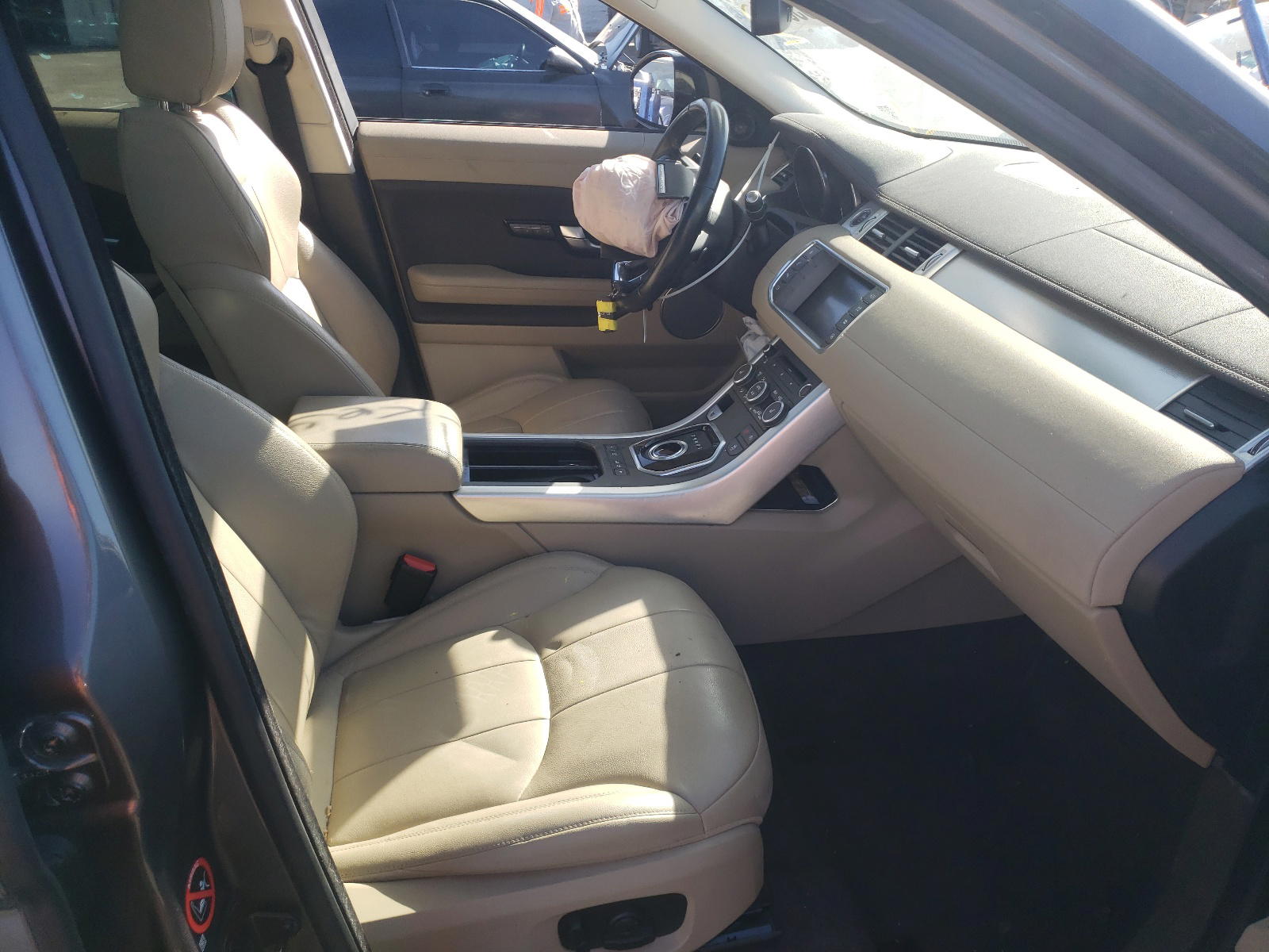 Photo 5 from auction – 2016 LAND ROVER RANGE ROVE with VIN SALVP2BG9GH153665