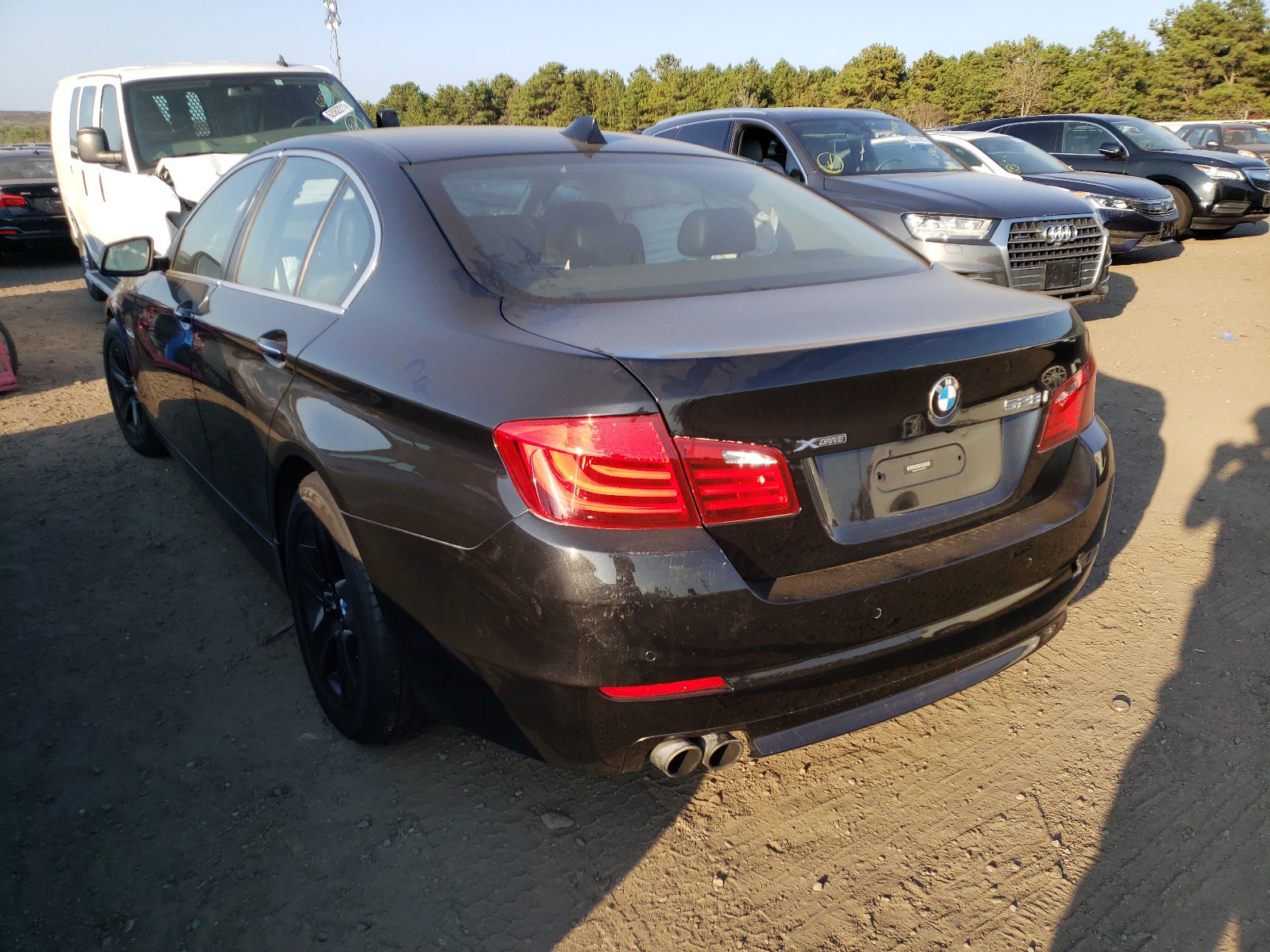 Photo 3 from auction – 2013 BMW 528 XI with VIN WBAXH5C51DD108750