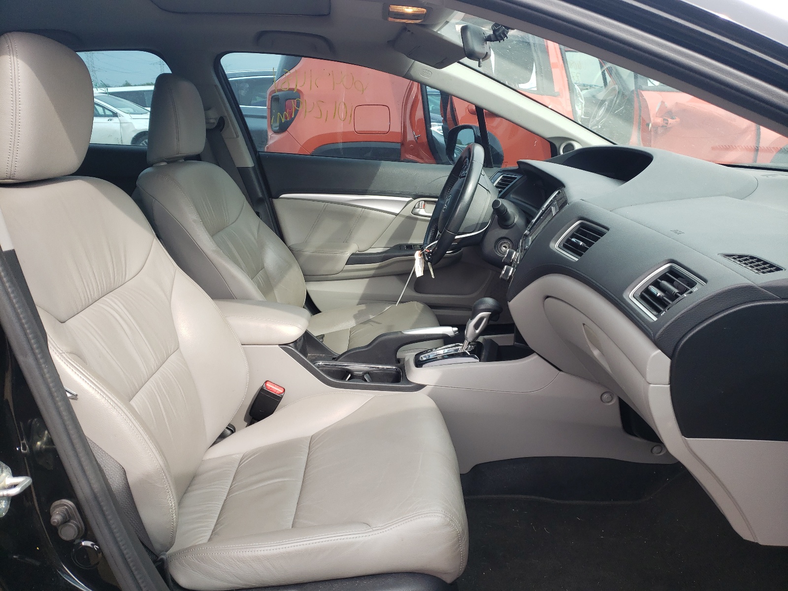 Photo 5 from auction – 2013 HONDA CIVIC EXL with VIN 2HGFB2F94DH512949