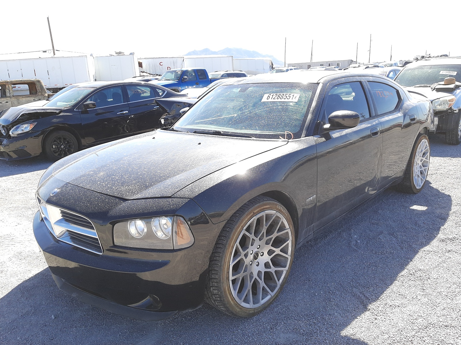 Photo 2 from auction – 2006 DODGE CHARGER R/ with VIN 2B3KA53H36H260497