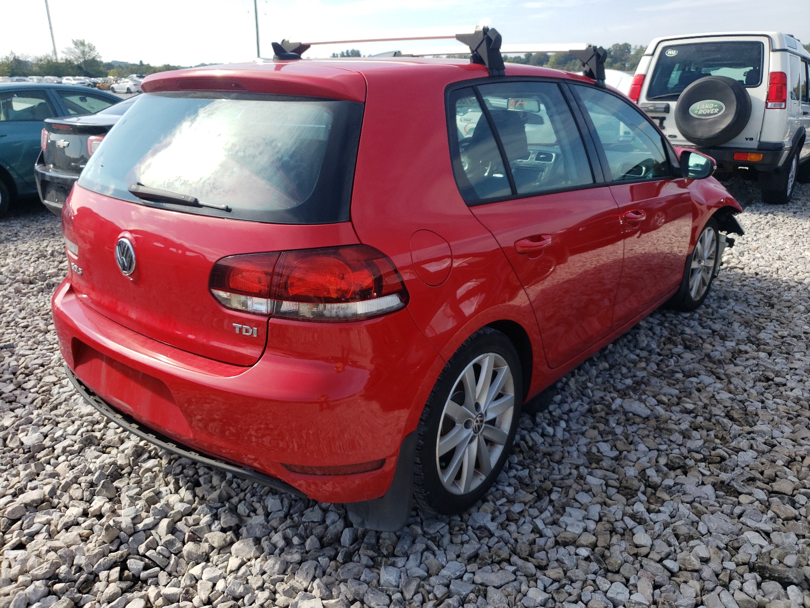 Photo 4 from auction – 2011 VOLKSWAGEN GOLF with VIN WVWNM7AJ7BW056978