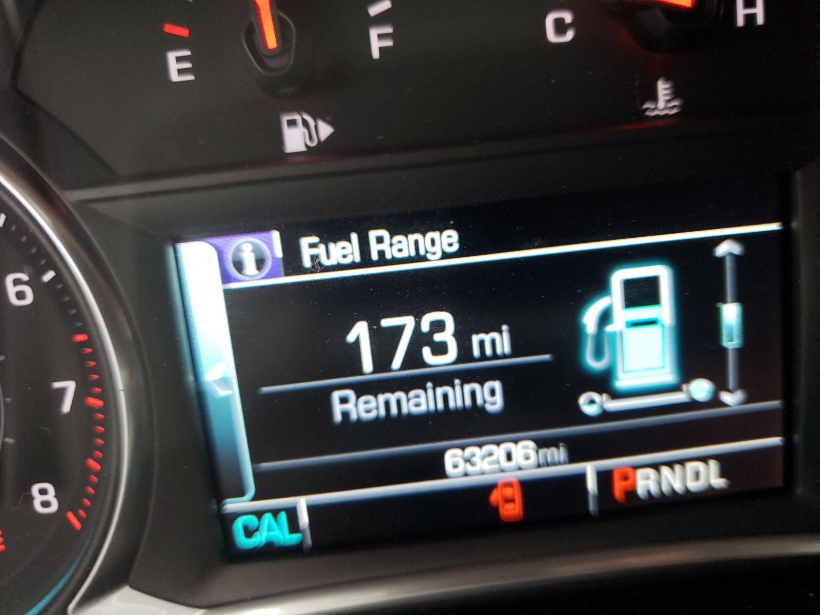 Photo 8 from auction – 2018 CHEVROLET MALIBU LT with VIN 1G1ZD5ST1JF227849