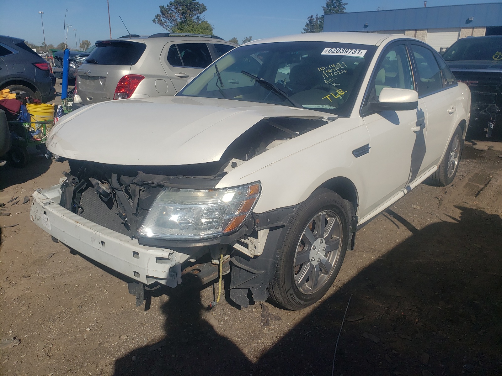 Photo 2 from auction – 2009 FORD TAURUS SEL with VIN 1FAHP24W89G114024