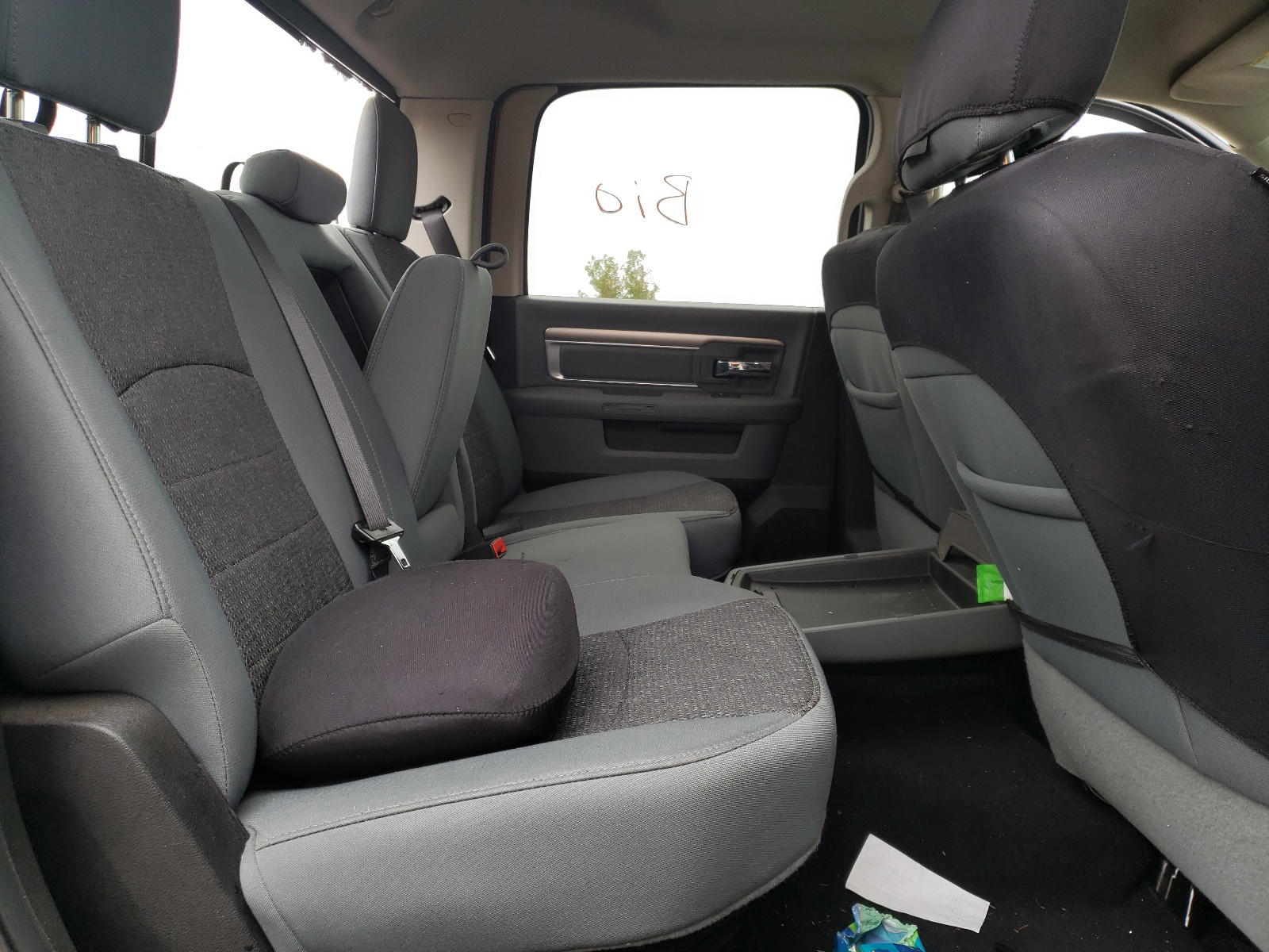Photo 6 from auction – 2019 RAM 1500 CLASS with VIN 1C6RR7LT6KS570949