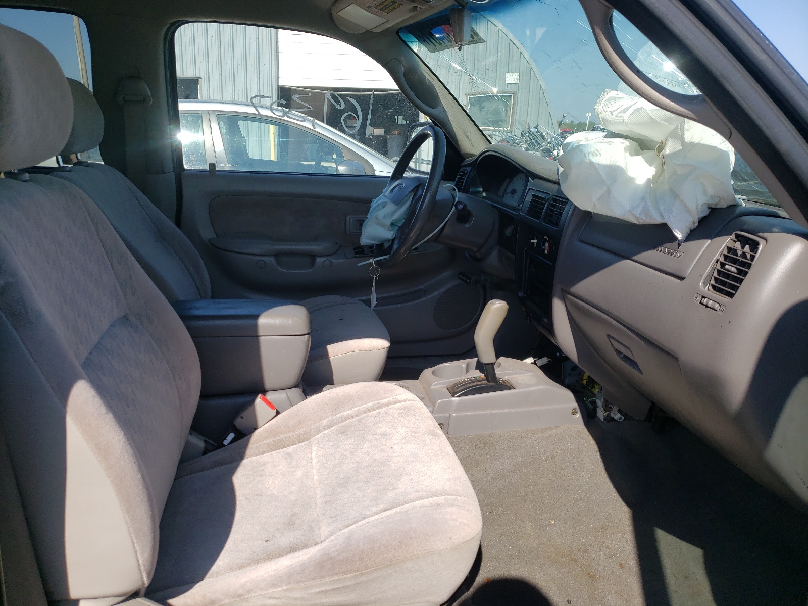 Photo 5 from auction – 2003 TOYOTA TACOMA DOU with VIN 5TEGN92N33Z290767