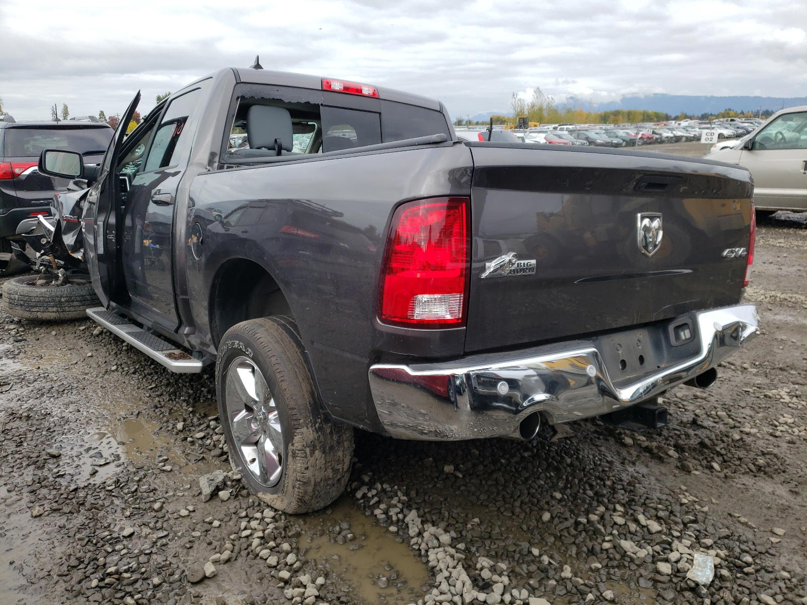Photo 3 from auction – 2019 RAM 1500 CLASS with VIN 1C6RR7LT6KS570949
