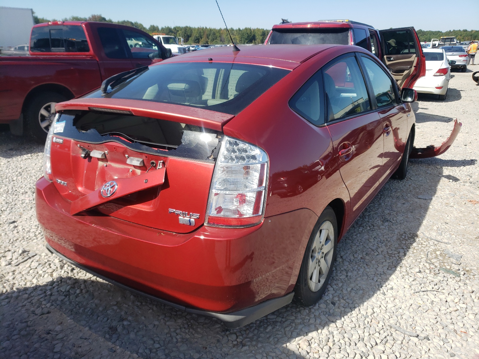 Photo 4 from auction – 2007 TOYOTA PRIUS with VIN JTDKB20U877548797