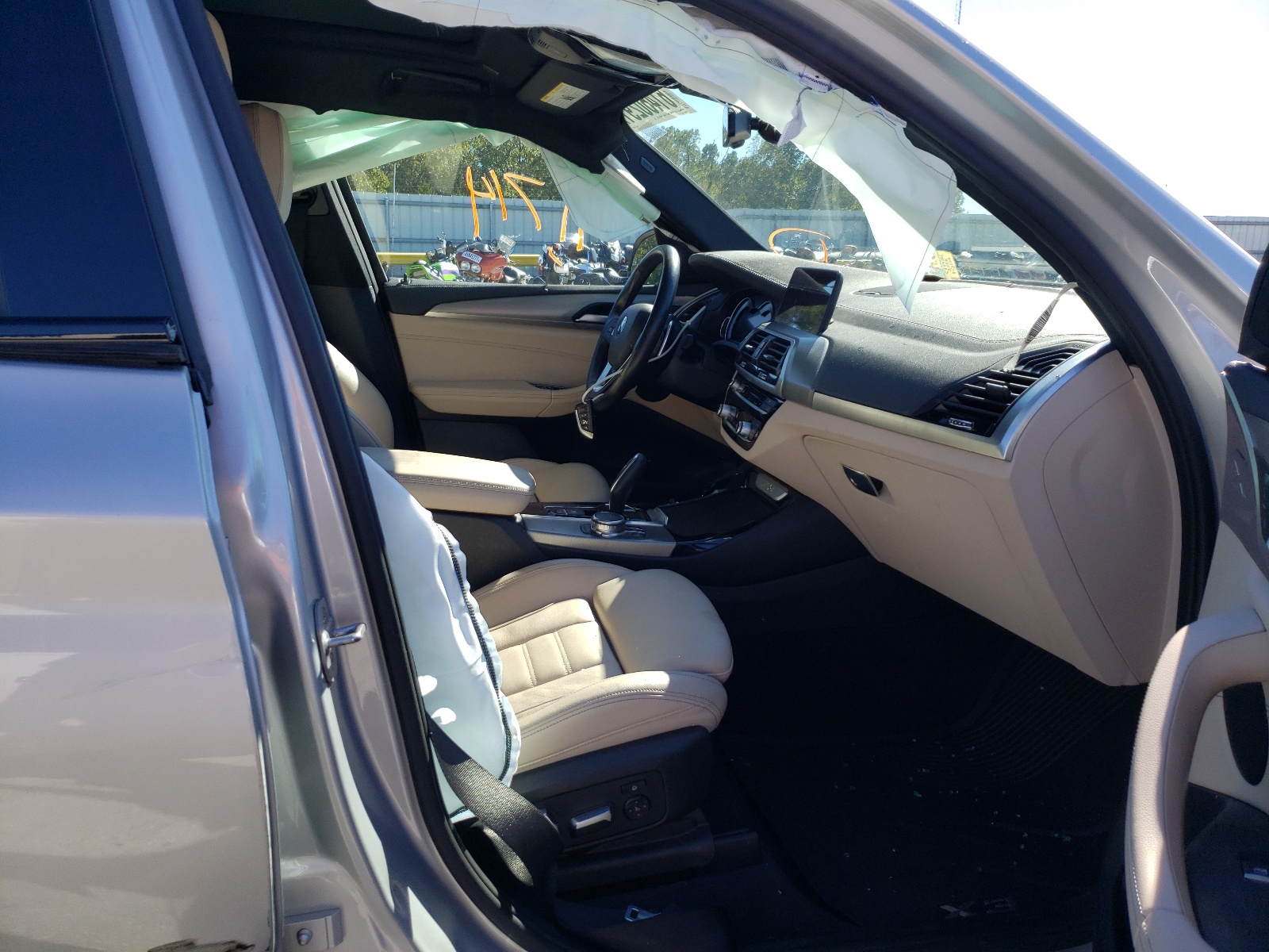 Photo 5 from auction – 2018 BMW X3 XDRIVE3 with VIN 5UXTR9C57JLD61225
