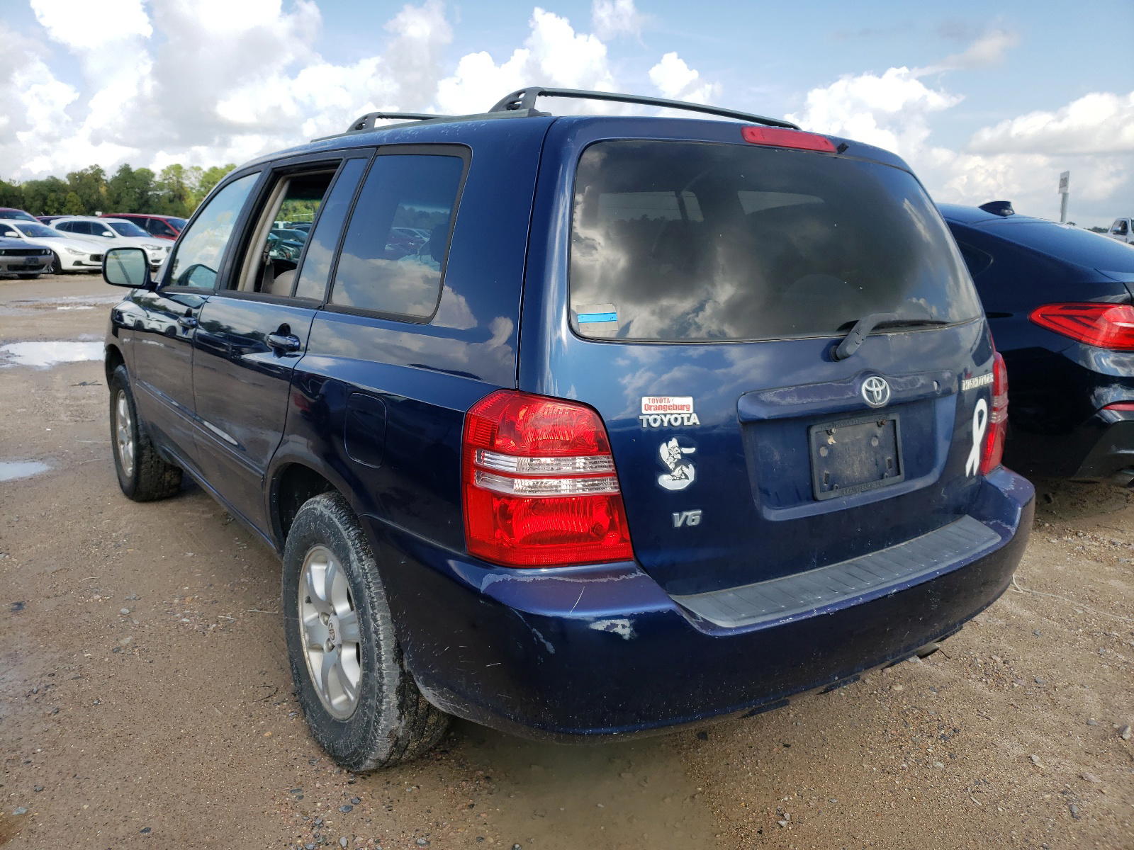 Photo 3 from auction – 2003 TOYOTA HIGHLANDER with VIN JTEGF21AX30106326