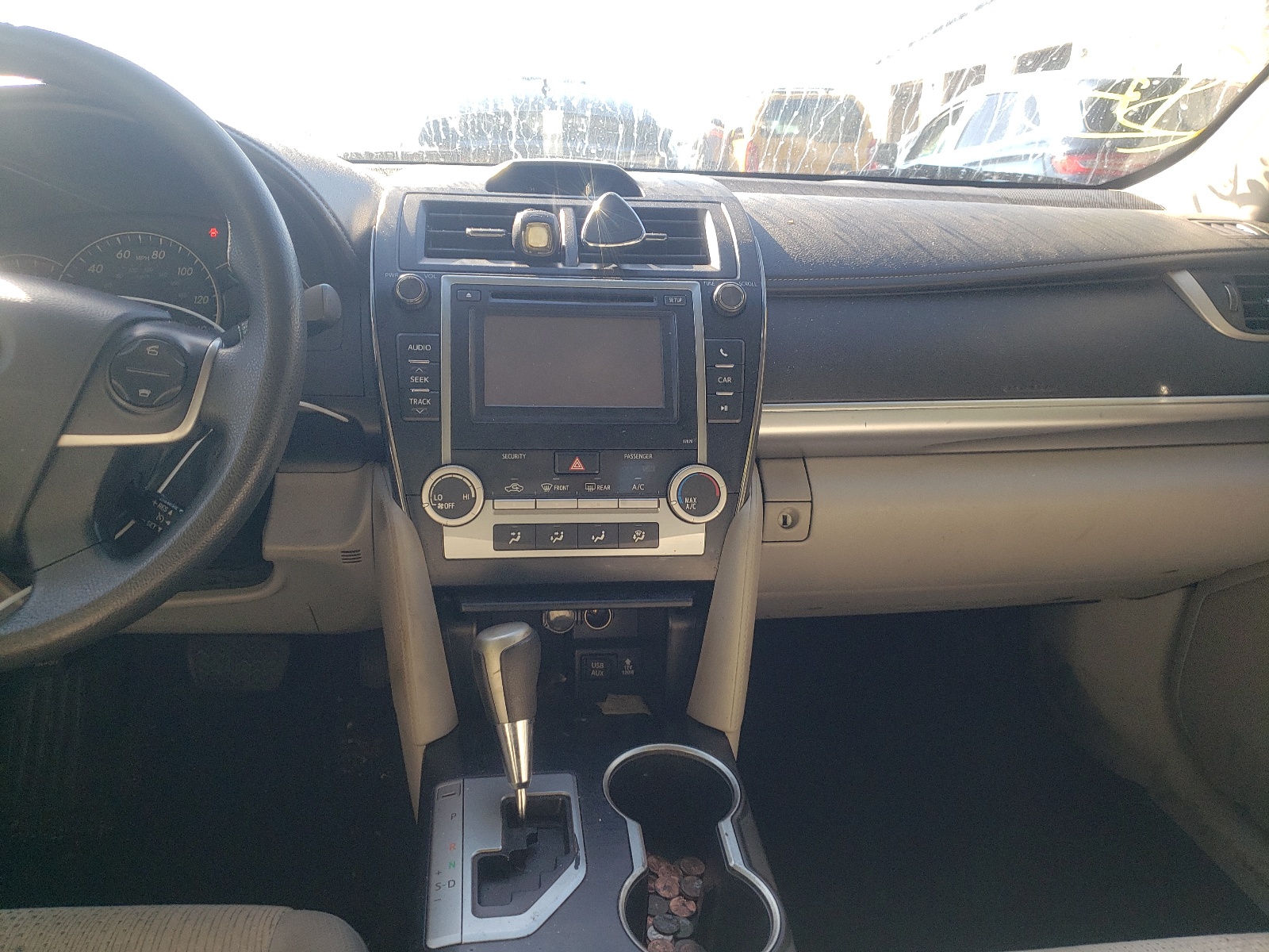 Photo 9 from auction – 2014 TOYOTA CAMRY L with VIN 4T1BF1FK1EU770483
