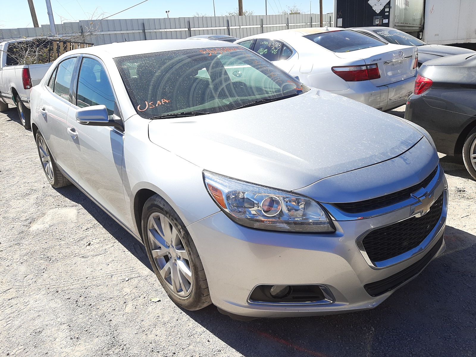 Zdjęcie 1 z aukcji – 2015 CHEVROLET MALIBU 2LT z VIN 1G11D5SL1FF226804