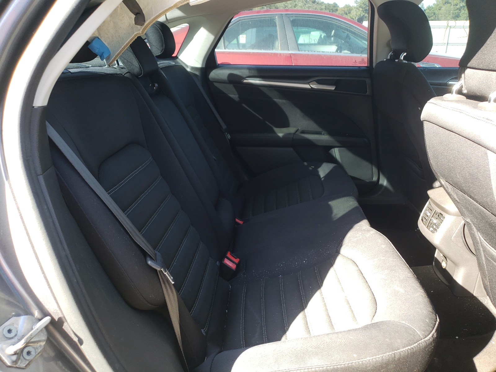 Photo 6 from auction – 2013 FORD FUSION SE with VIN 3FA6P0HR9DR285821