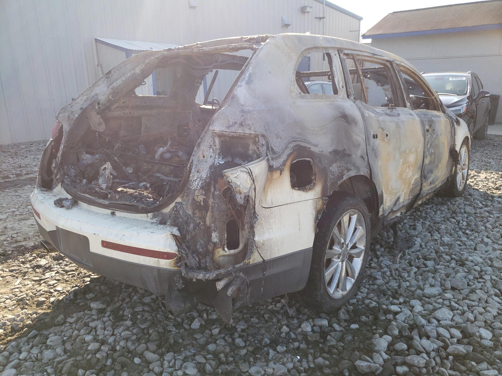 Photo 4 from auction – 2012 LINCOLN MKT with VIN 2LMHJ5AT1CBL53436