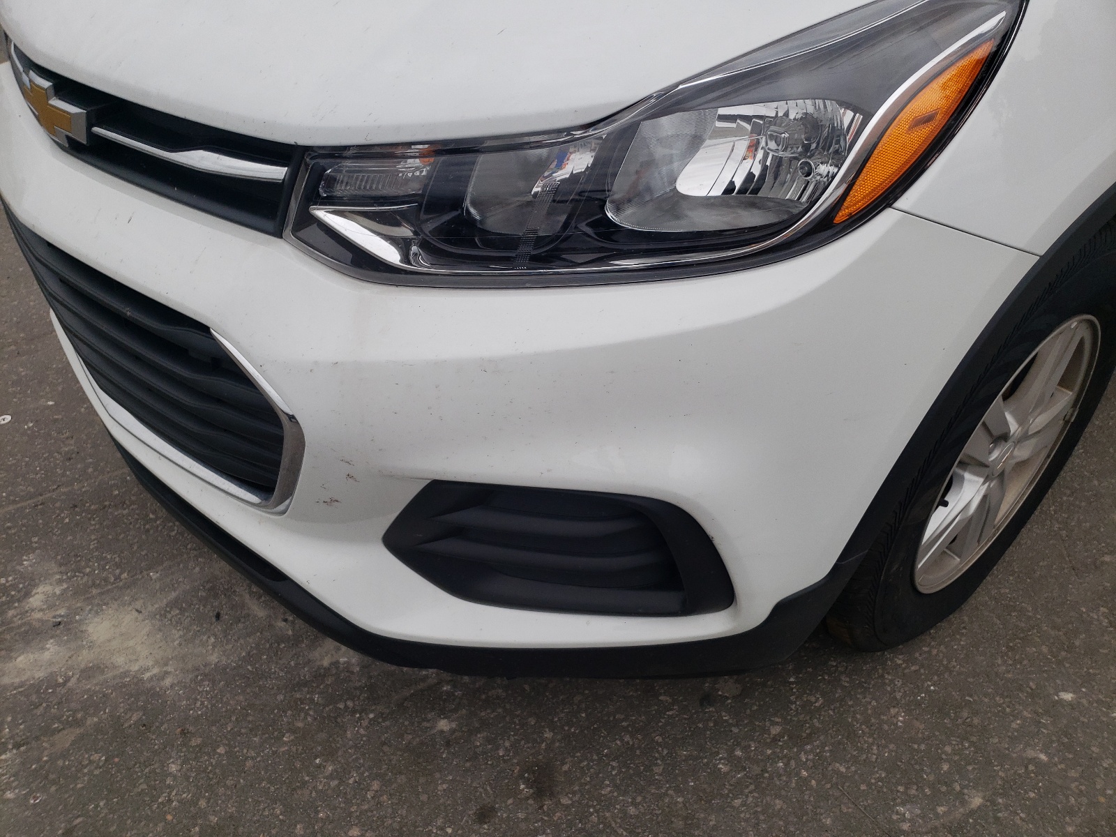 Photo 9 from auction – 2021 CHEVROLET TRAX LS with VIN KL7CJKSB1MB332699