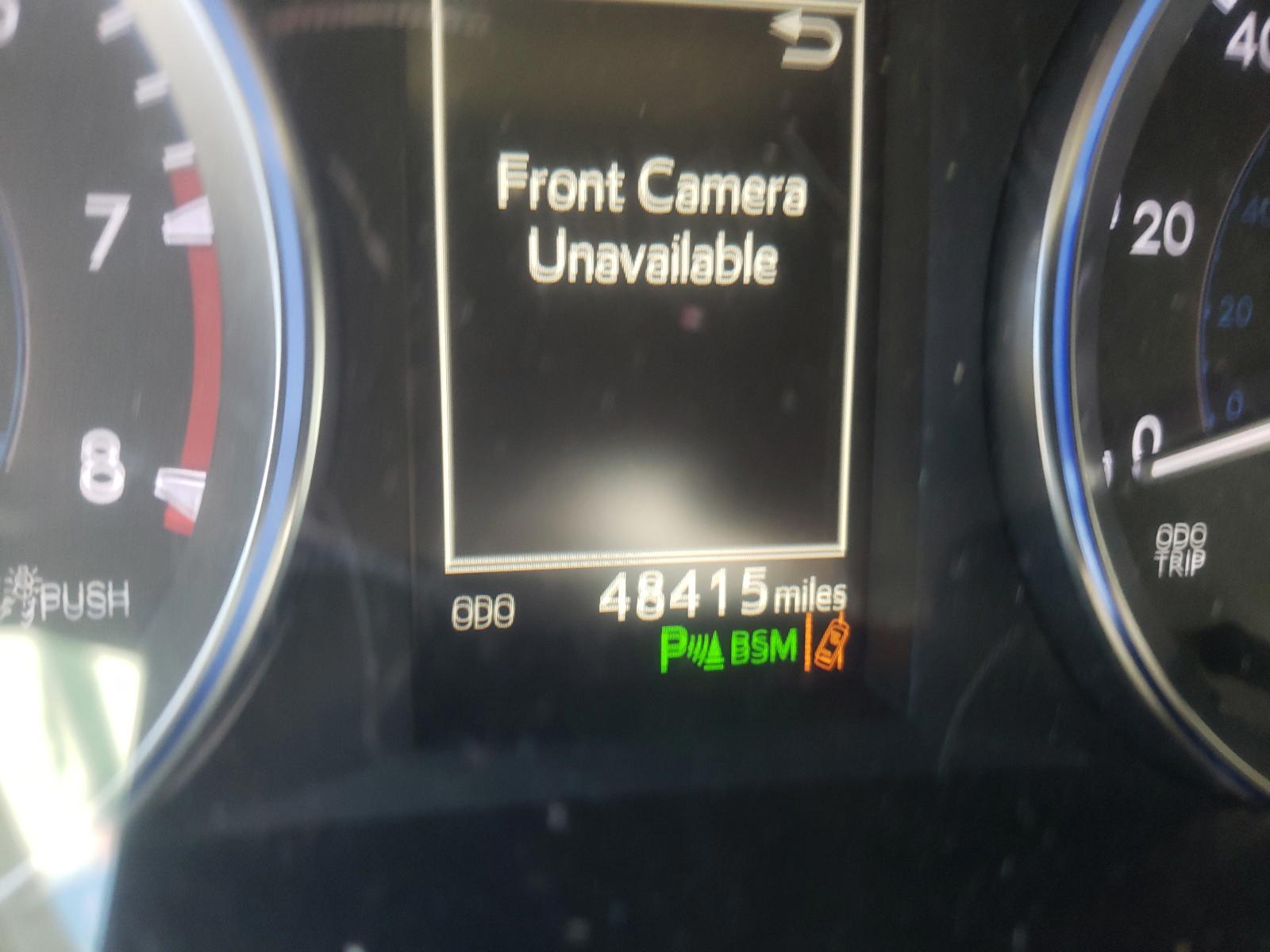 Photo 8 from auction – 2017 TOYOTA HIGHLANDER with VIN 5TDDZRFH4HS464555