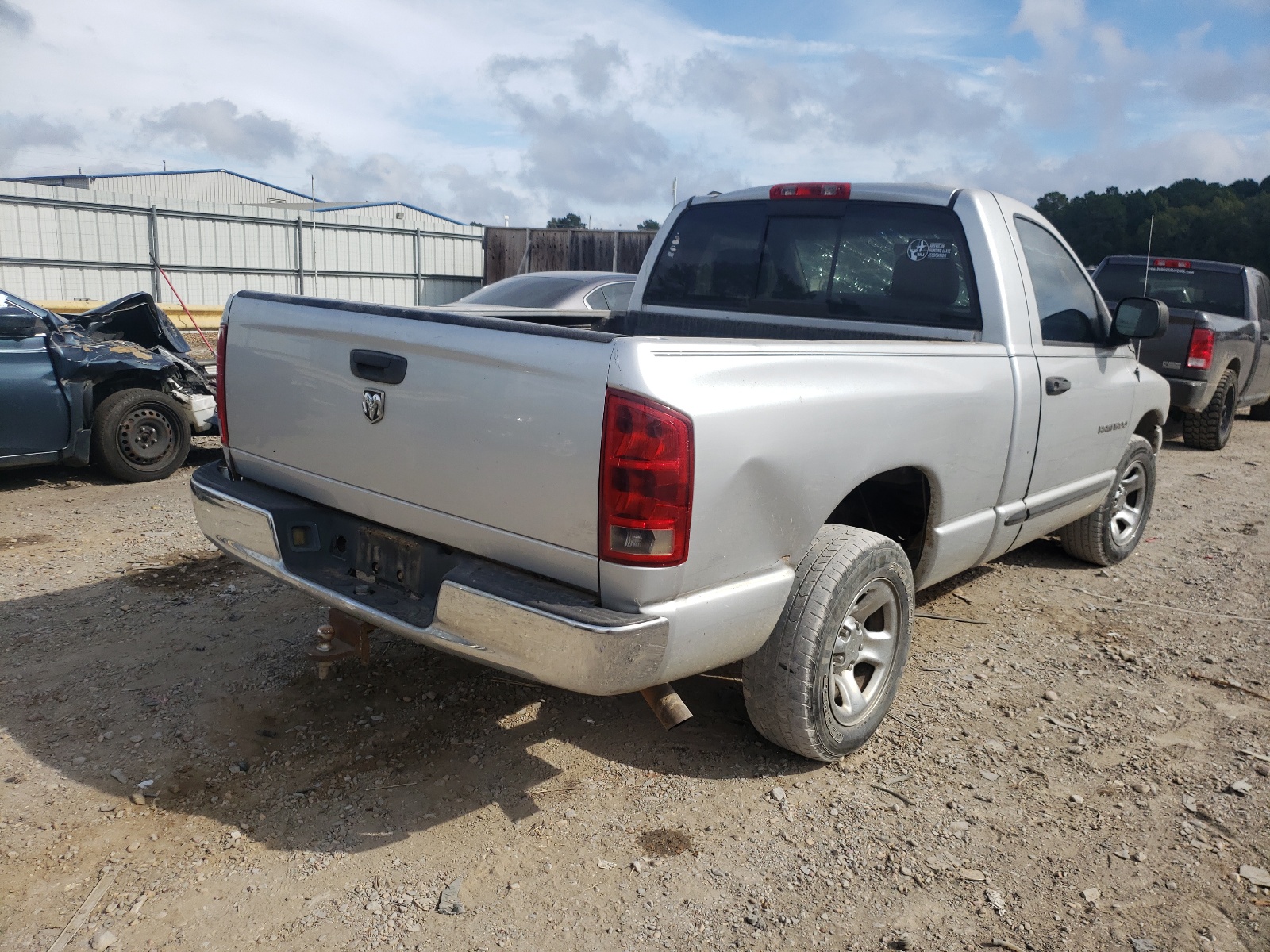 Photo 4 from auction – 2005 DODGE RAM 1500 S with VIN 1D7HA16KX5J554054