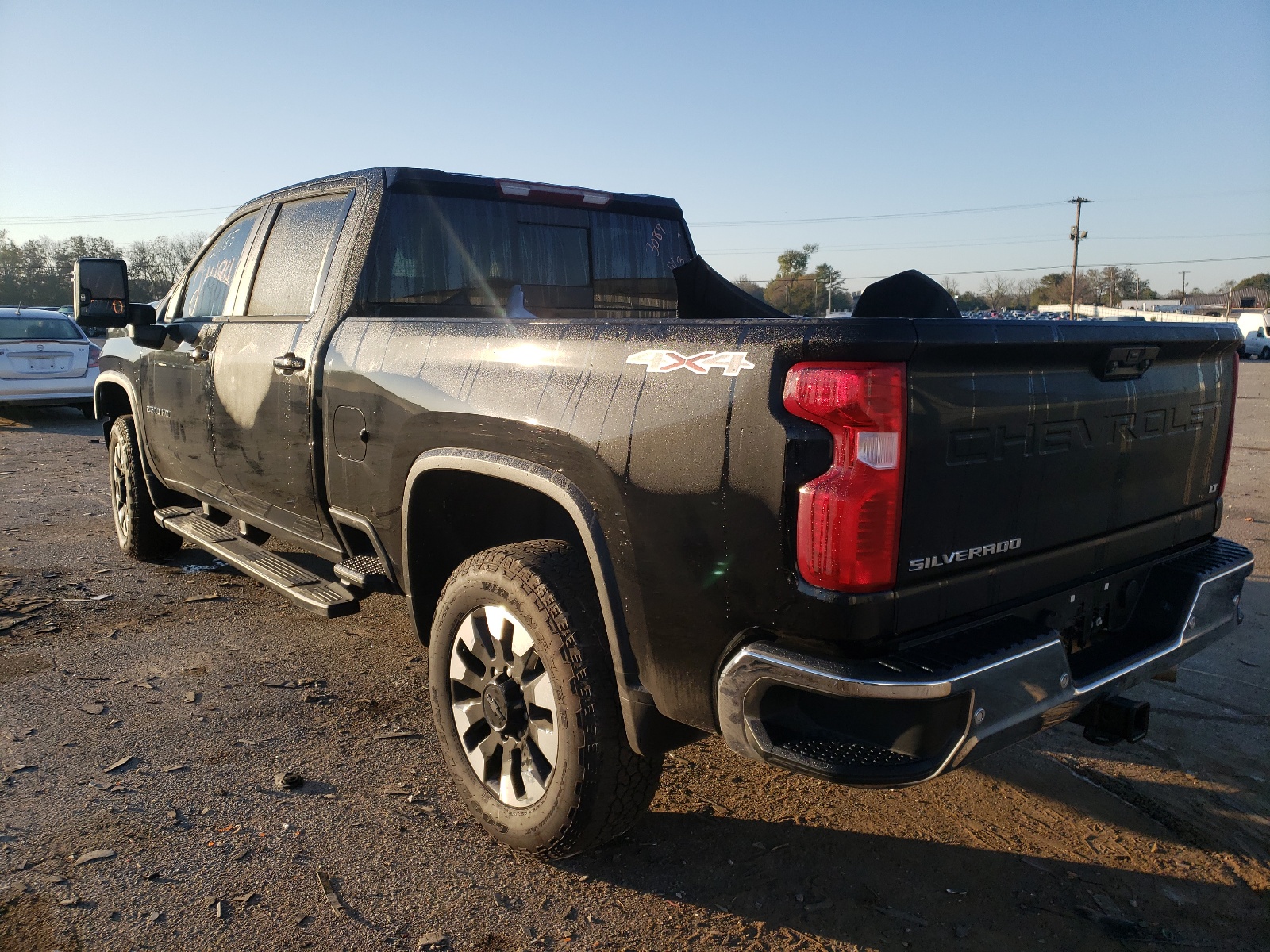 Photo 3 from auction – 2020 CHEVROLET SILVERADO with VIN 1GC4YNEY7LF333089