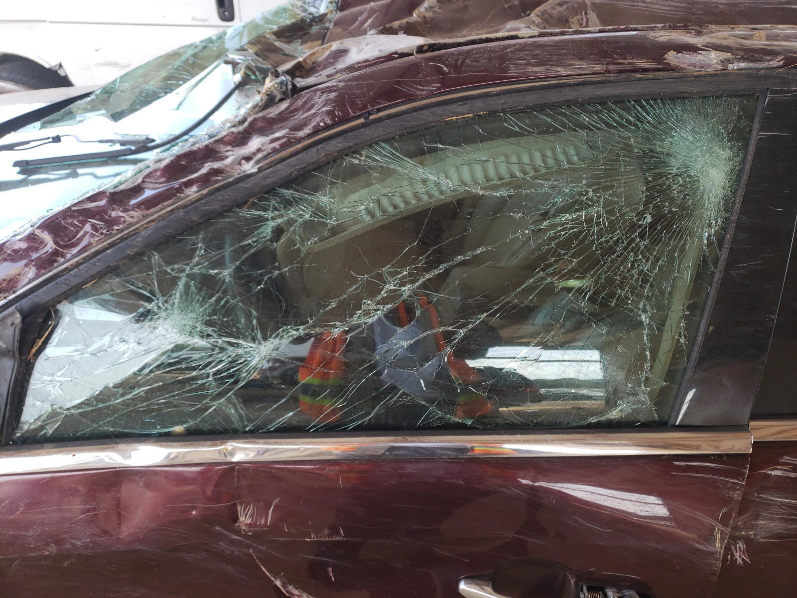 Photo 9 from auction – 2007 BUICK LUCERNE CX with VIN 1G4HD57247U144693