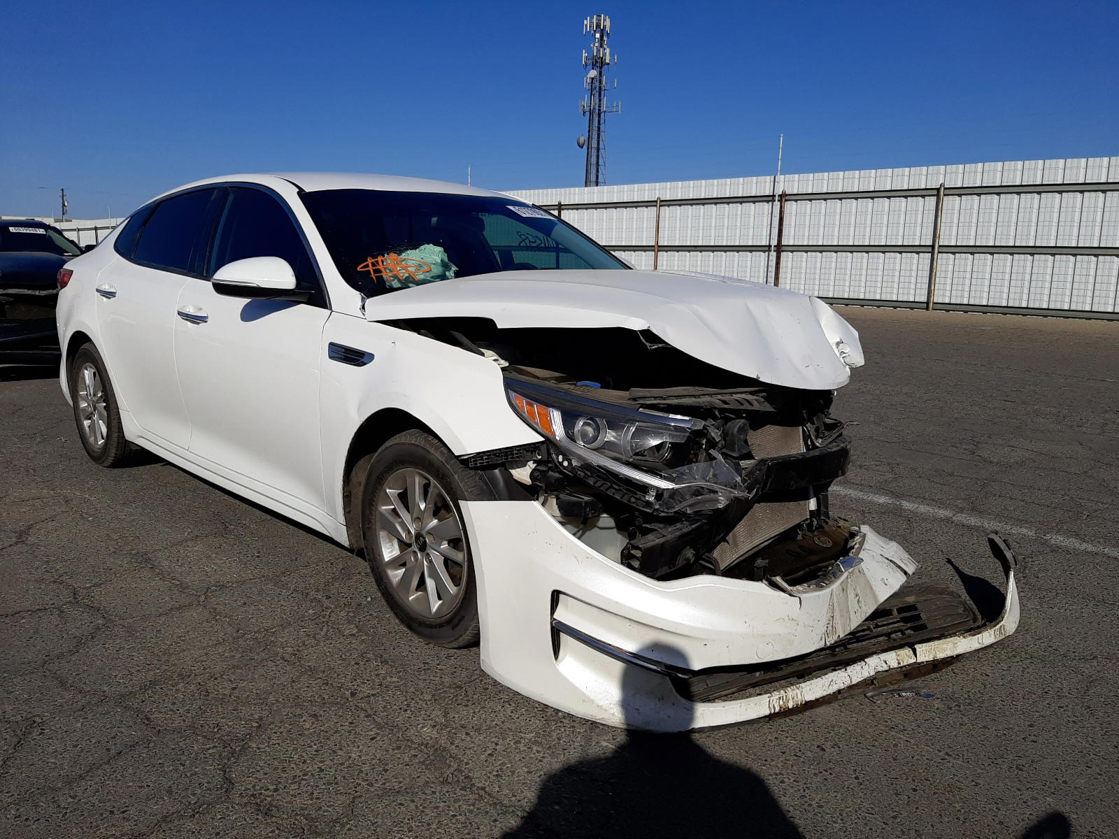 KIA OPTIMA LX 2016 with VIN KNAGT4L39G5084039 - Photo from auction