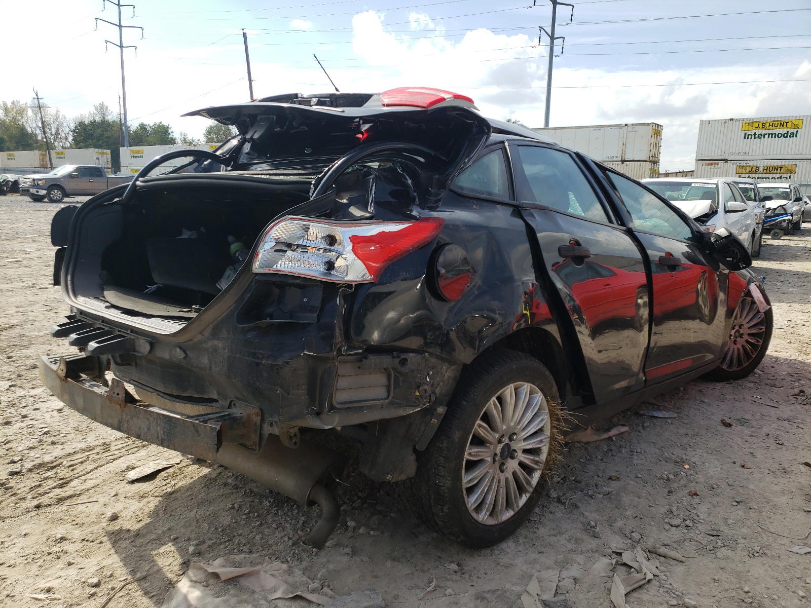 Photo 4 from auction – 2016 FORD FOCUS S with VIN 1FADP3E24GL202234