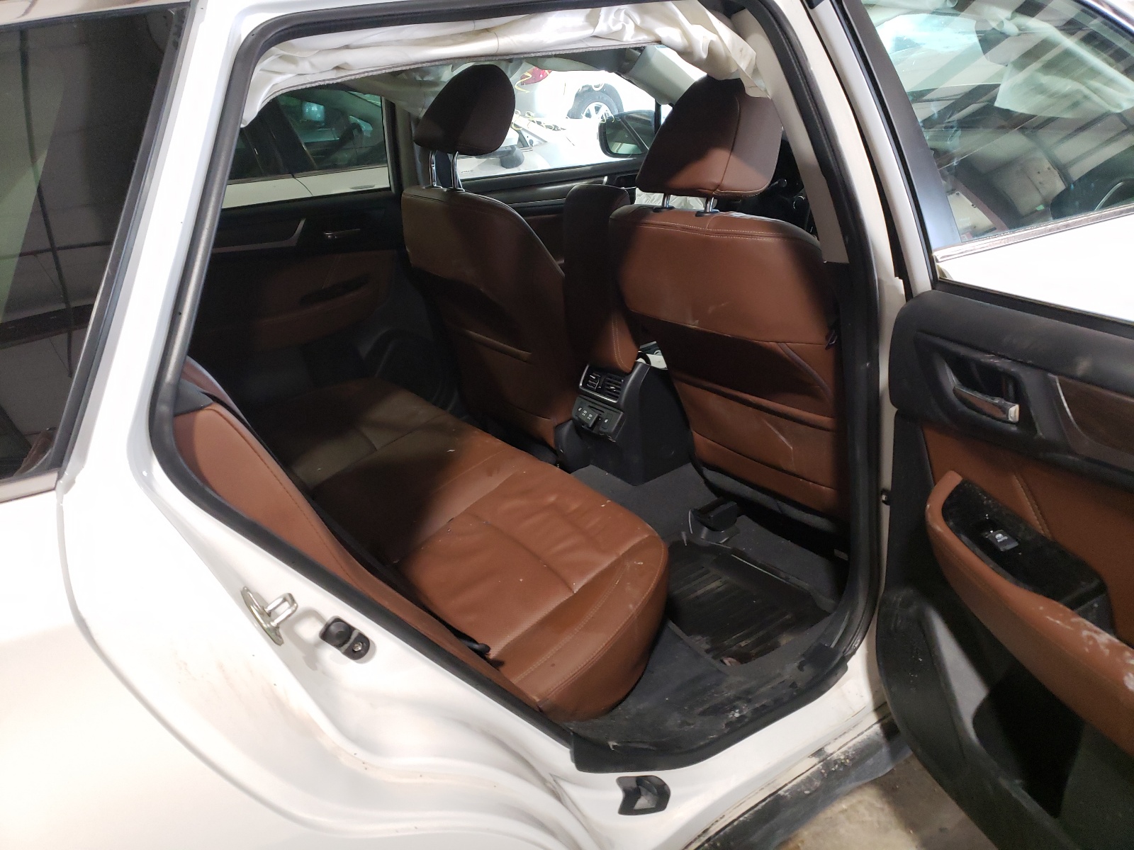 Photo 6 from auction – 2019 SUBARU OUTBACK TO with VIN 4S4BSETC4K3258847