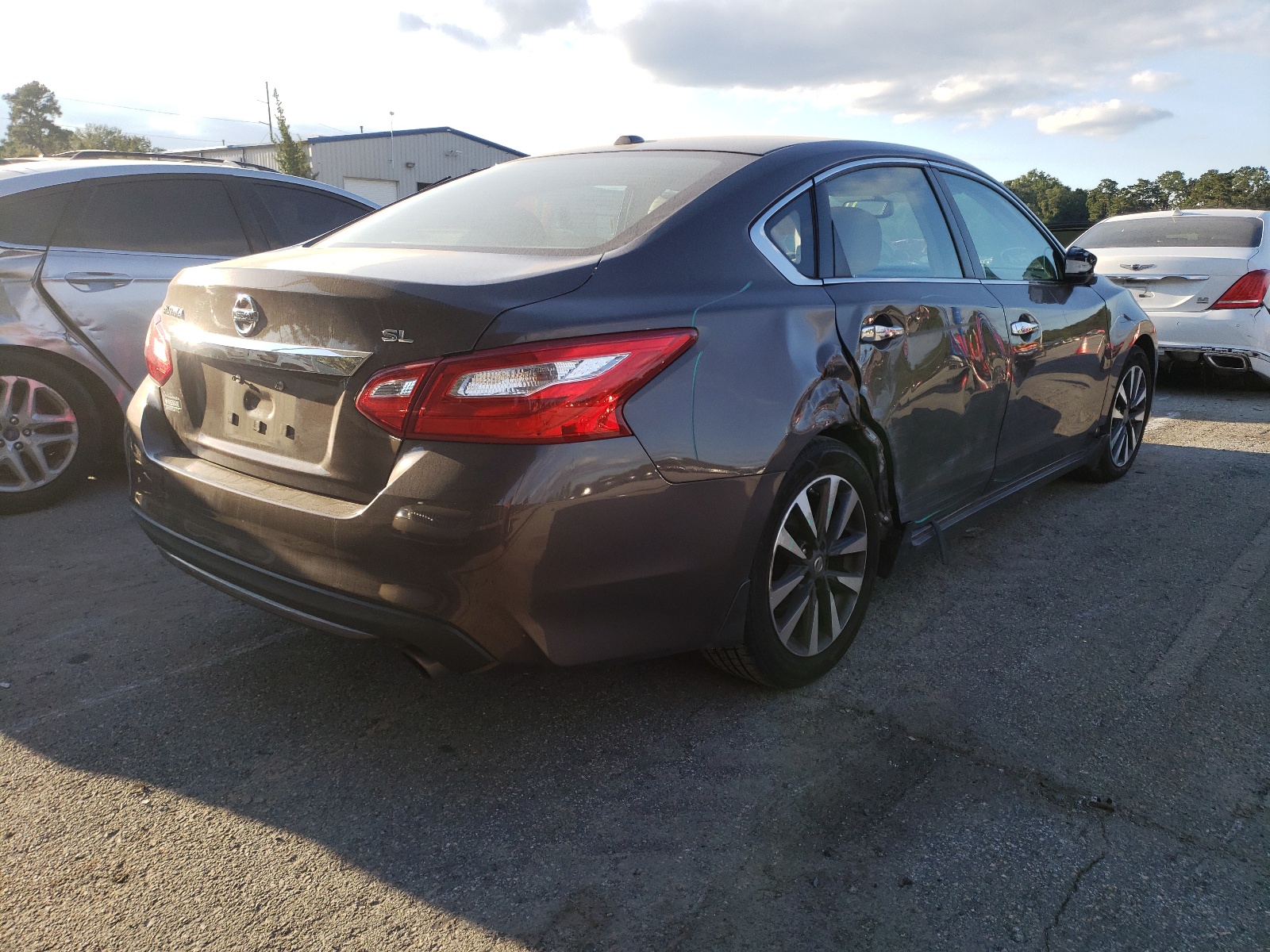 Photo 4 from auction – 2016 NISSAN ALTIMA 2.5 with VIN 1N4AL3AP8GC260010