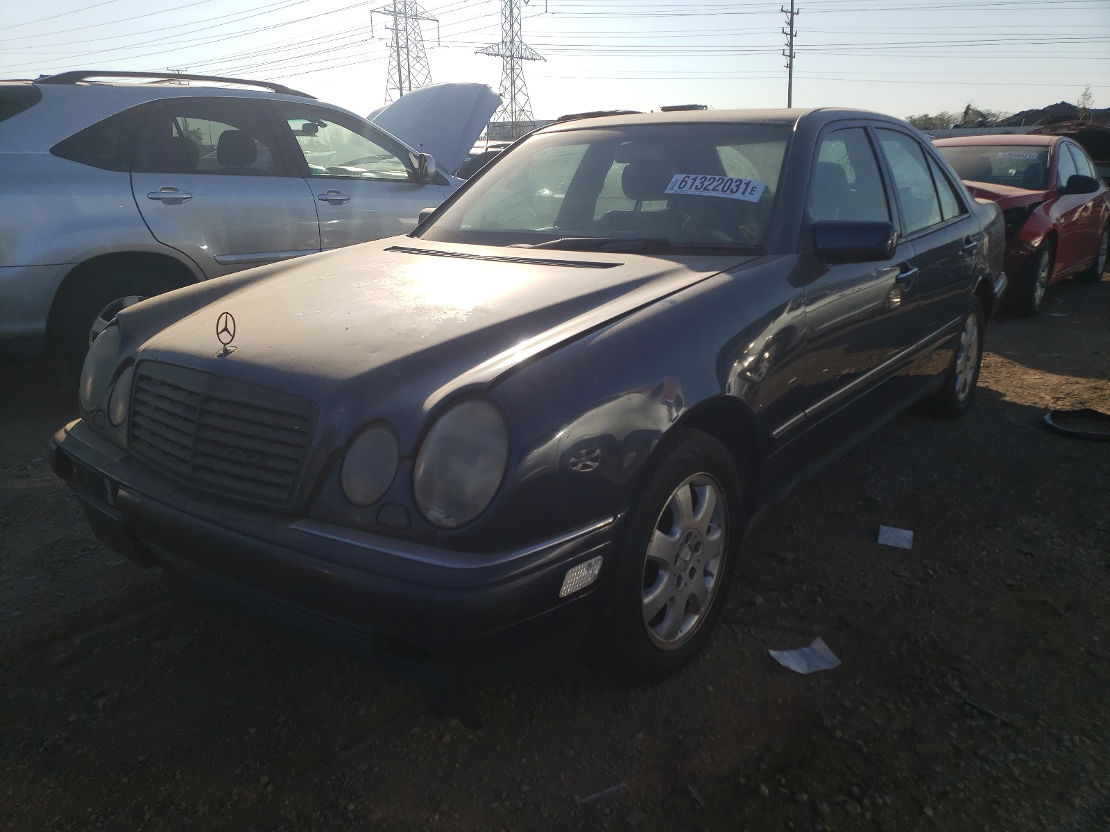 Photo 2 from auction – 1999 MERCEDES-BENZ E-320 with VIN WDBJF82F1WX006858