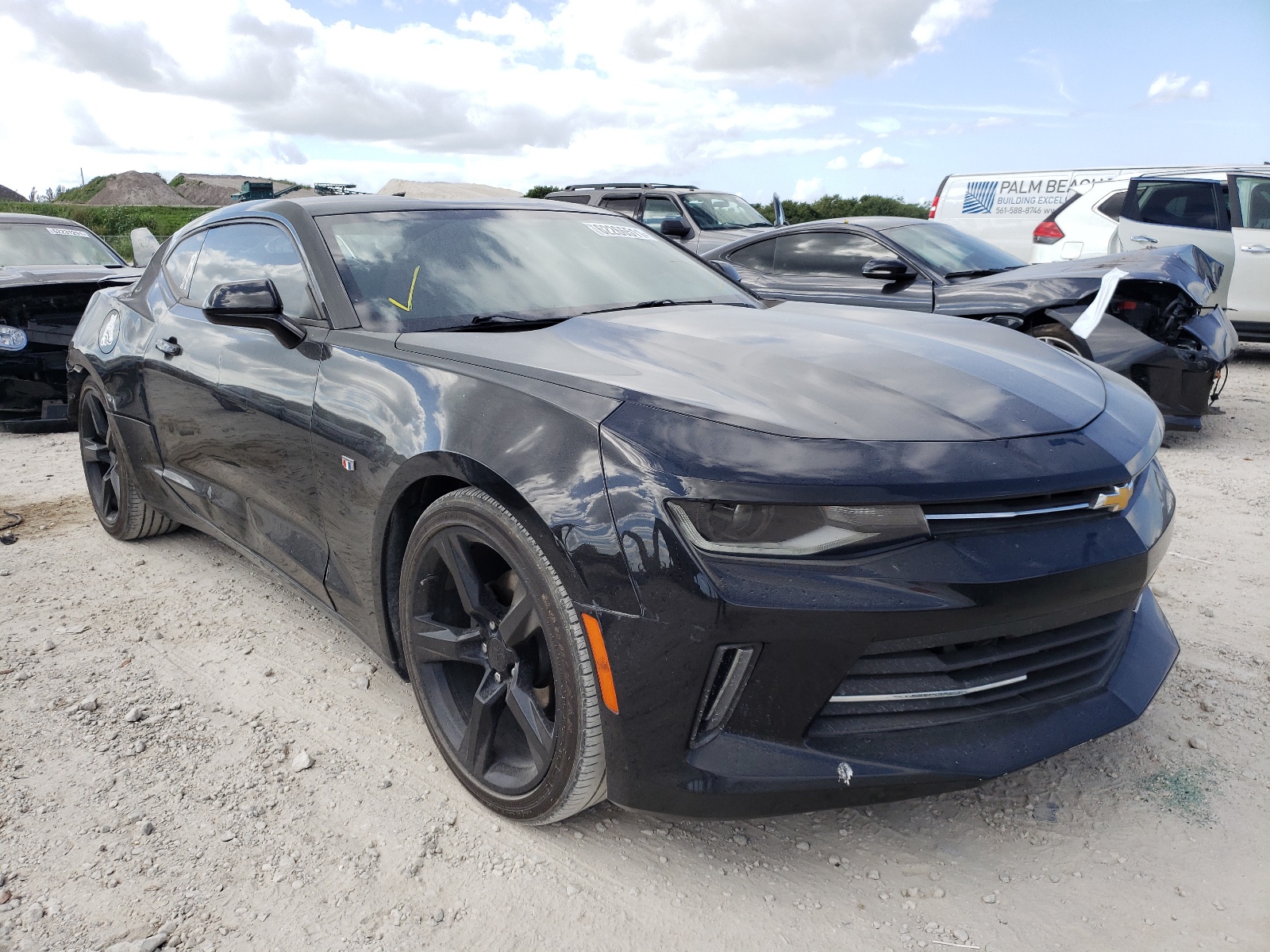 CHEVROLET CAMARO LT 2018 with VIN 1G1FB1RX8J0180025 - Photo from auction