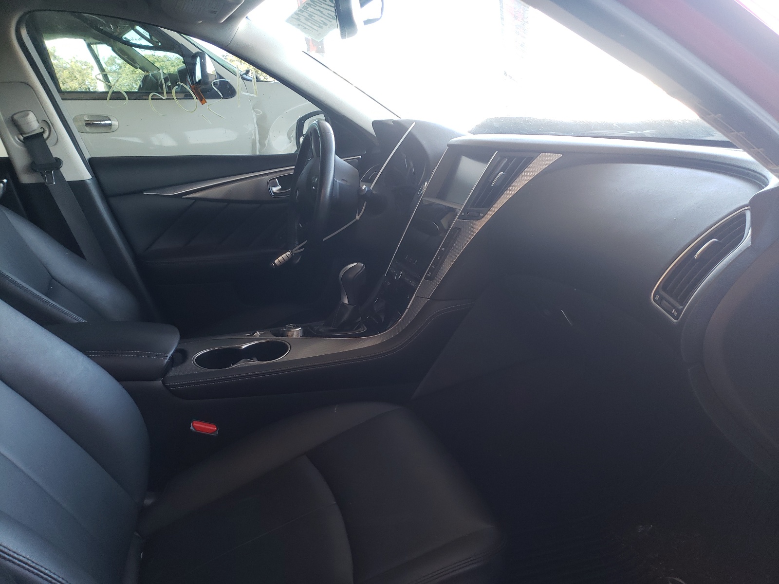 Photo 5 from auction – 2015 INFINITI Q50 BASE with VIN JN1BV7AP0FM353521