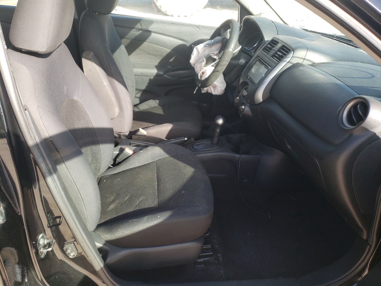 Photo 5 from auction – 2013 NISSAN VERSA S with VIN 3N1CN7AP6DL869524