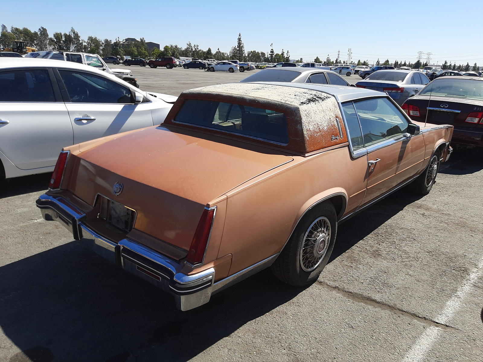 Photo 4 from auction – 1984 CADILLAC ELDORADO with VIN 1G6AL578XEE632473