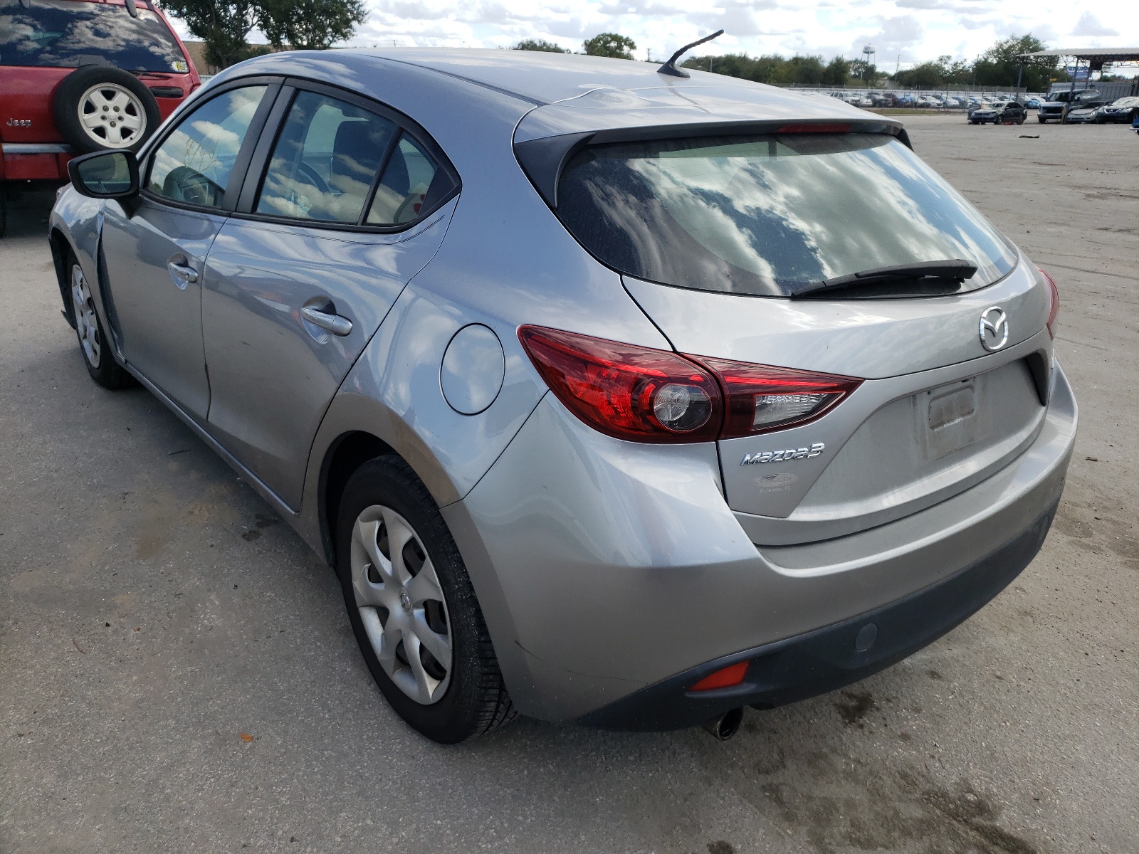 Photo 3 from auction – 2016 MAZDA 3 SPORT with VIN 3MZBM1J70GM267884