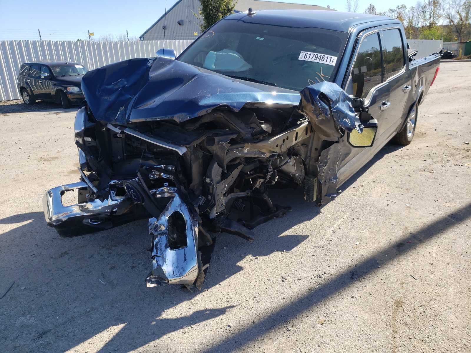 Photo 2 from auction – 2019 FORD F150 SUPER with VIN 1FTEW1E51KFC01033