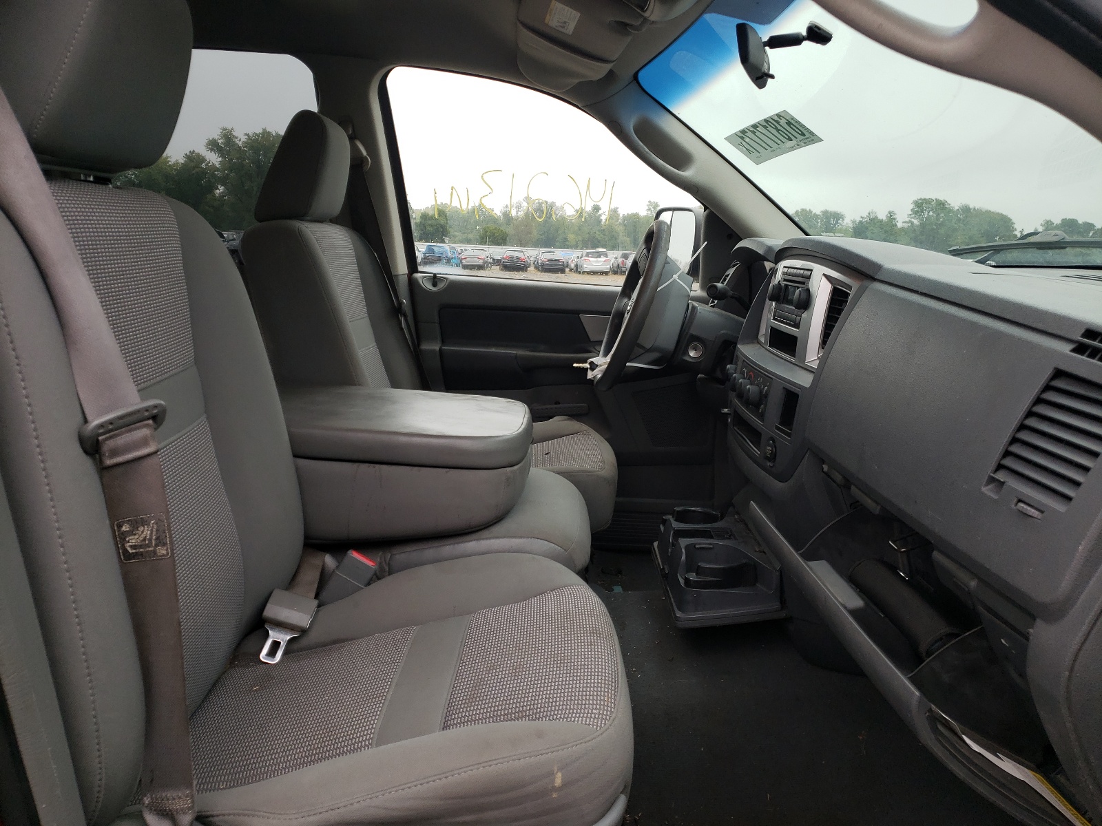 Photo 5 from auction – 2007 DODGE RAM 1500 S with VIN 1D7HU18P37J523702