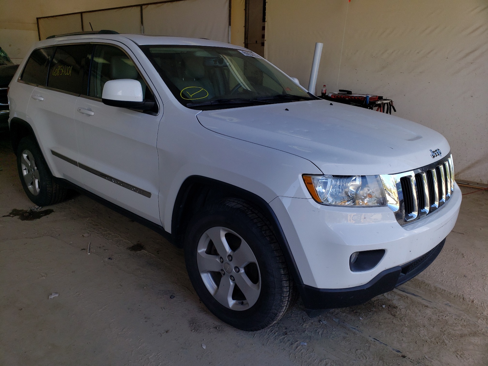 Photo 1 from auction – 2013 JEEP GRAND CHER with VIN 1C4RJFAGXDC513439