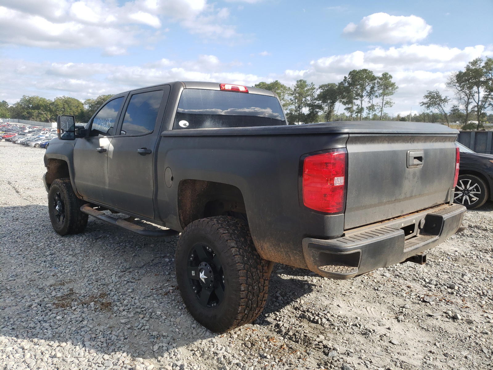 Photo 3 from auction – 2016 CHEVROLET SILVERADO with VIN 3GCUKREC3GG111540