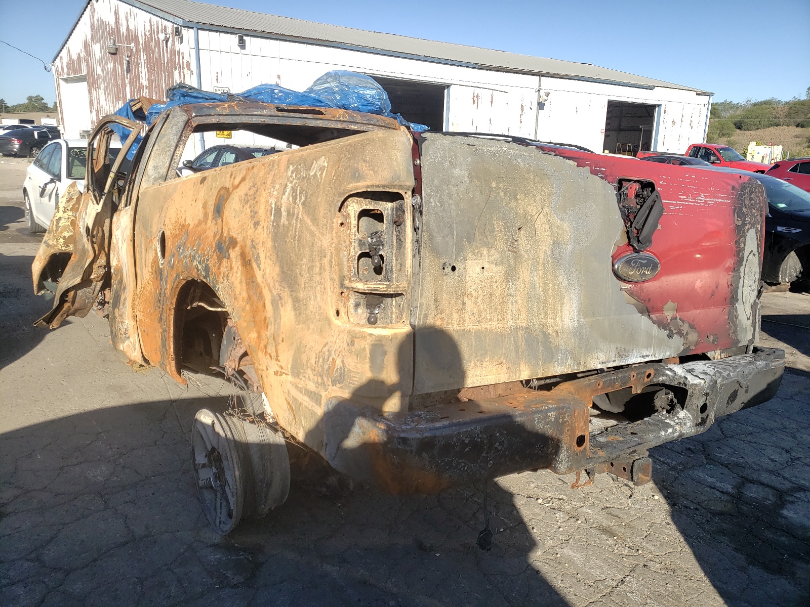 Photo 3 from auction – 2004 FORD F150 with VIN 1FTPX14594NB12357
