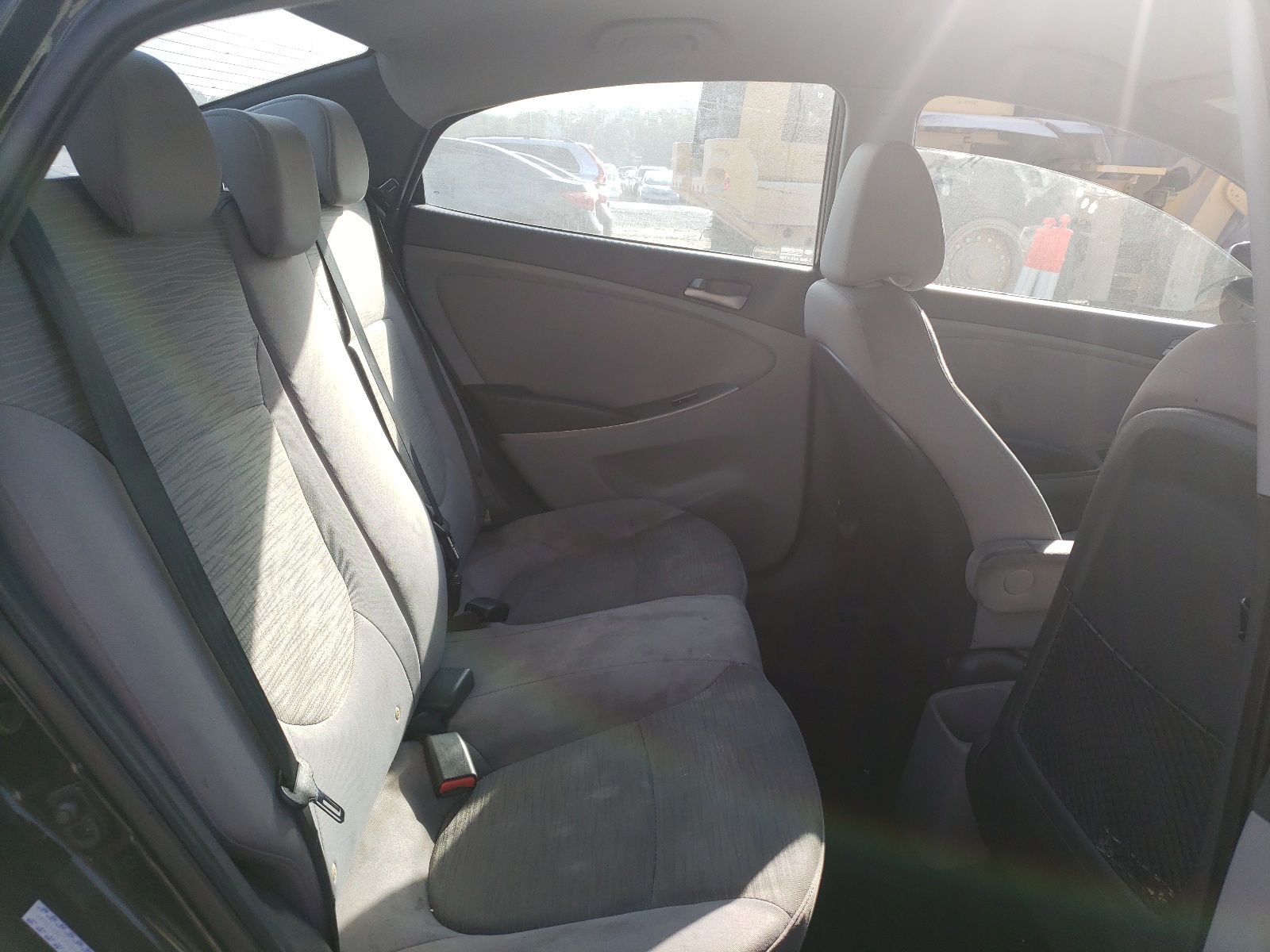 Photo 6 from auction – 2017 HYUNDAI ACCENT SE with VIN KMHCT4AE1HU318411