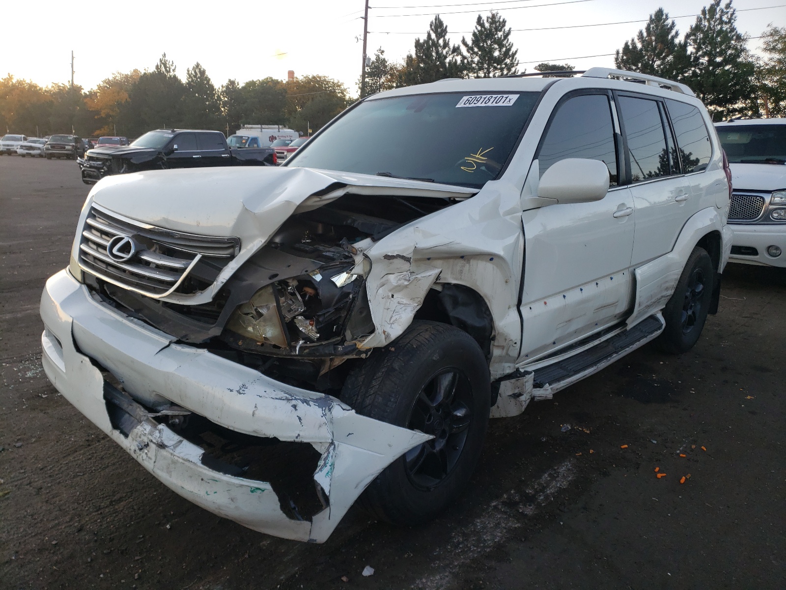 Photo 2 from auction – 2005 LEXUS GX 470 with VIN JTJBT20X350095229