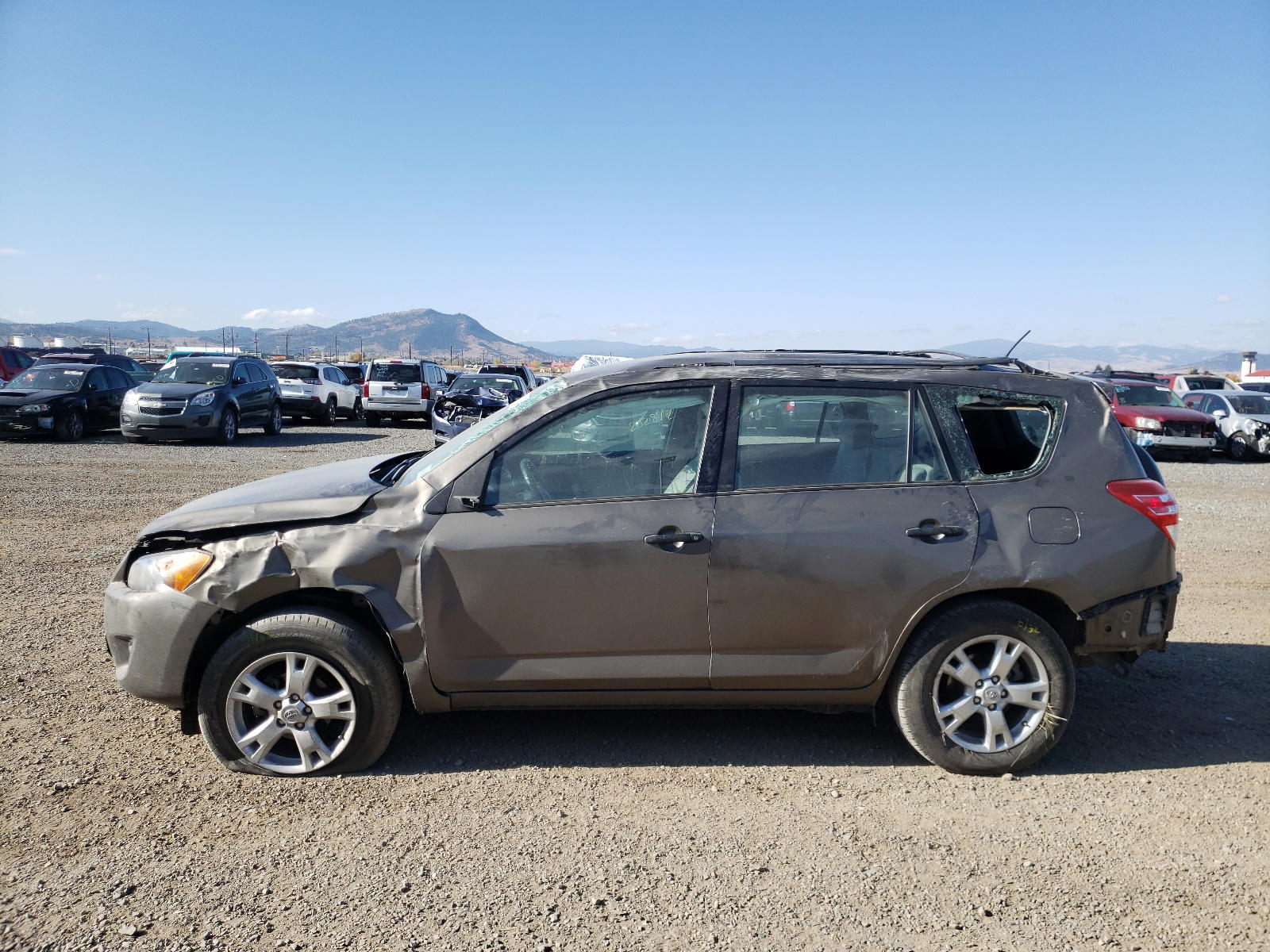 Photo 9 from auction – 2009 TOYOTA RAV4 with VIN 2T3BF33V39W013110