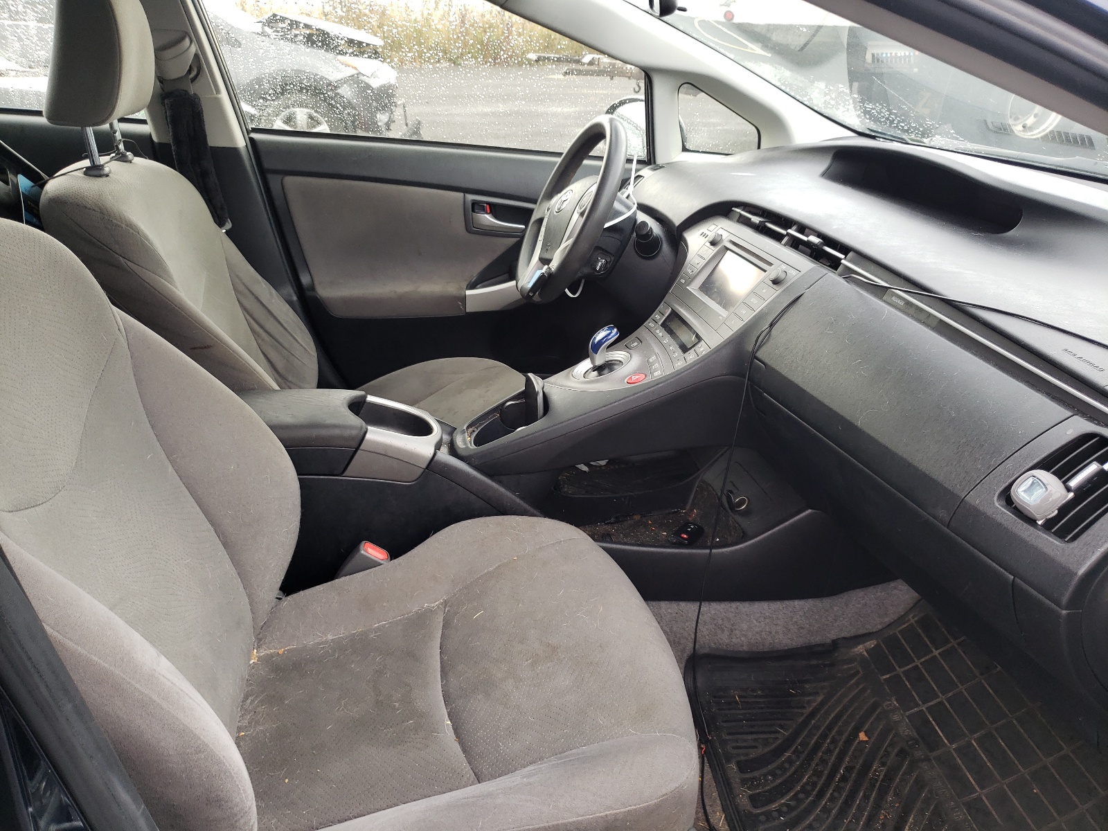 Zdjęcie 5 z aukcji – 2015 TOYOTA PRIUS z VIN JTDKN3DU1F0424448